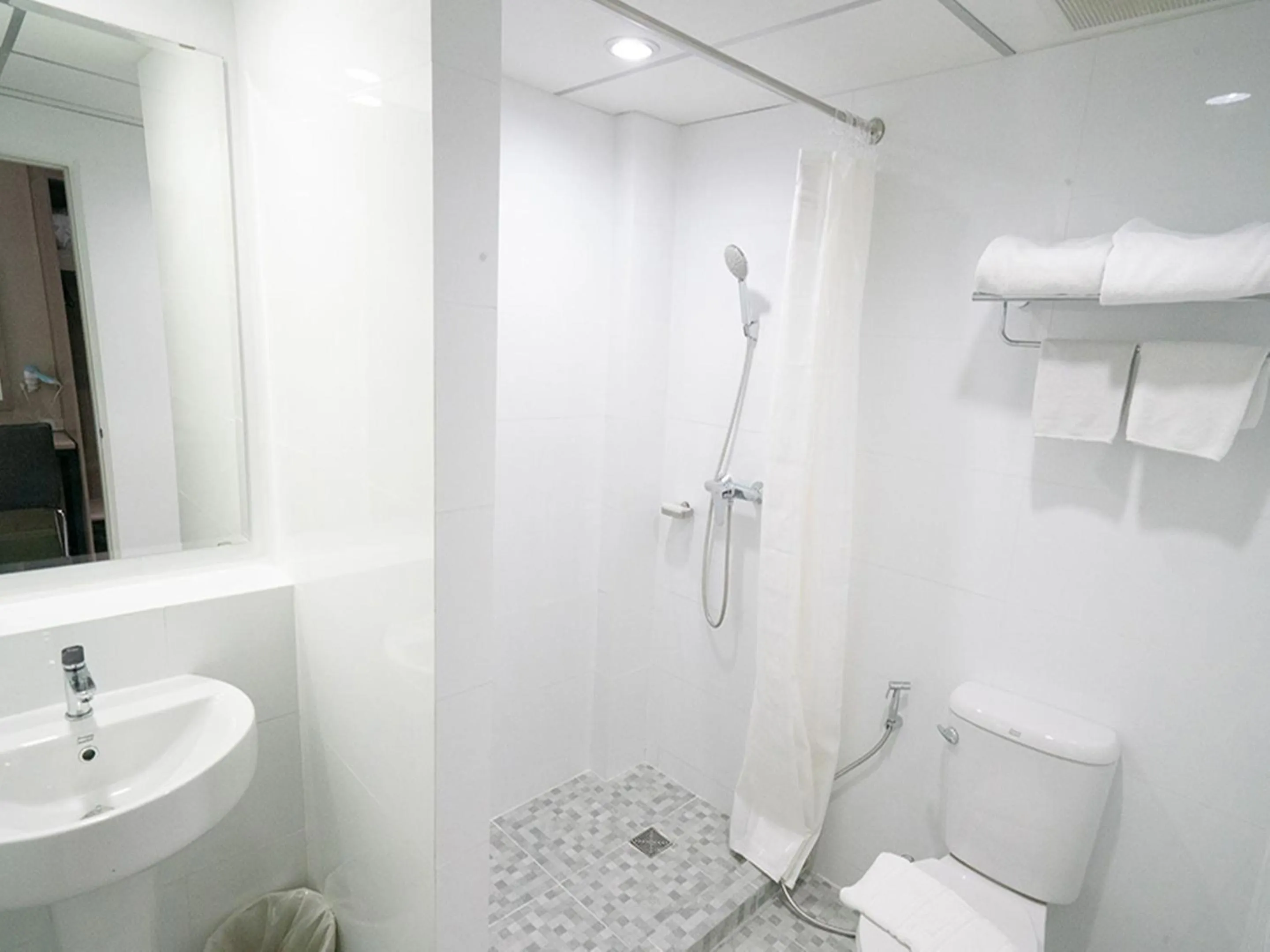 Bathroom in The Ecotel Bangkok