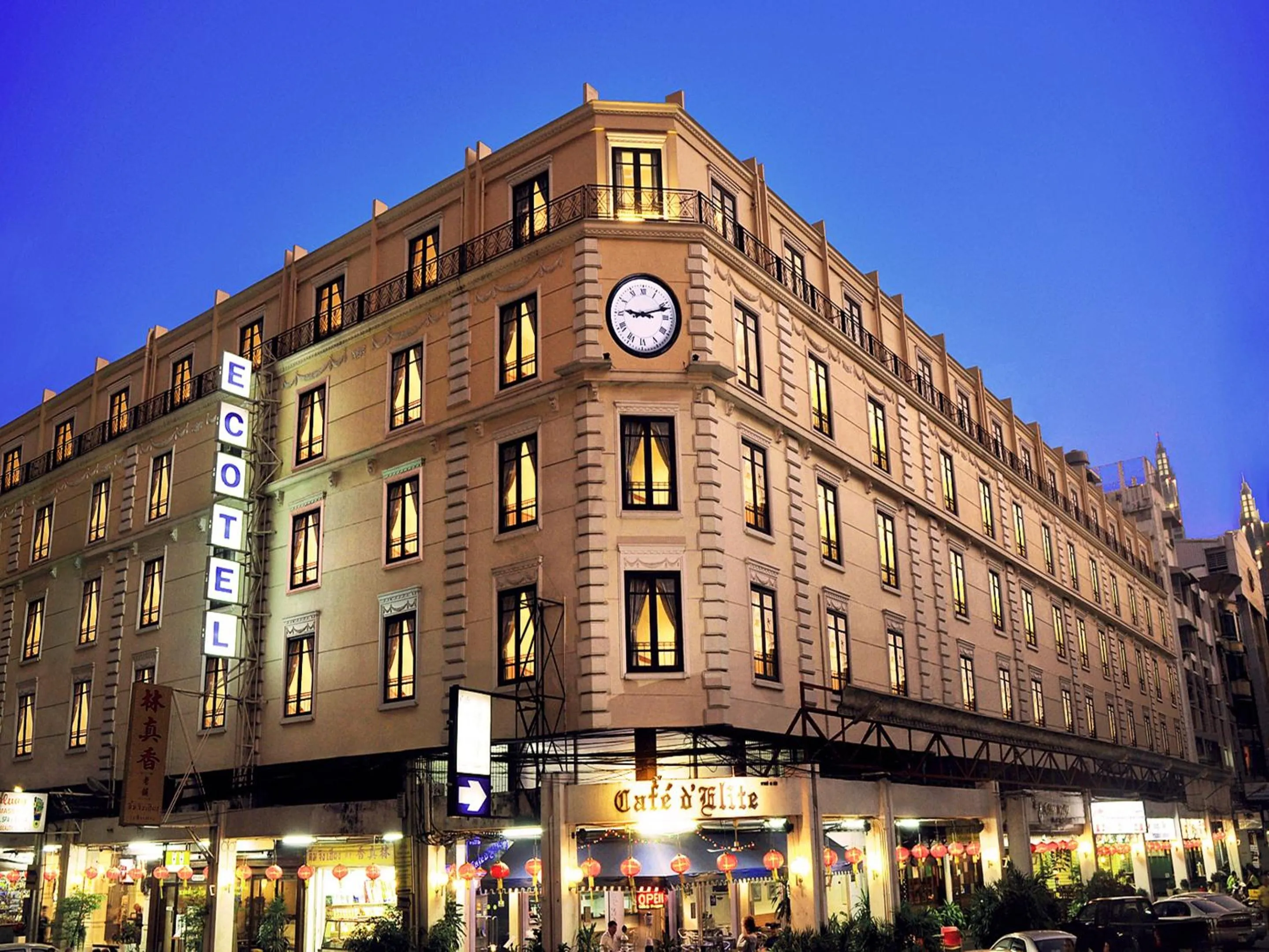 Property building in The Ecotel Bangkok