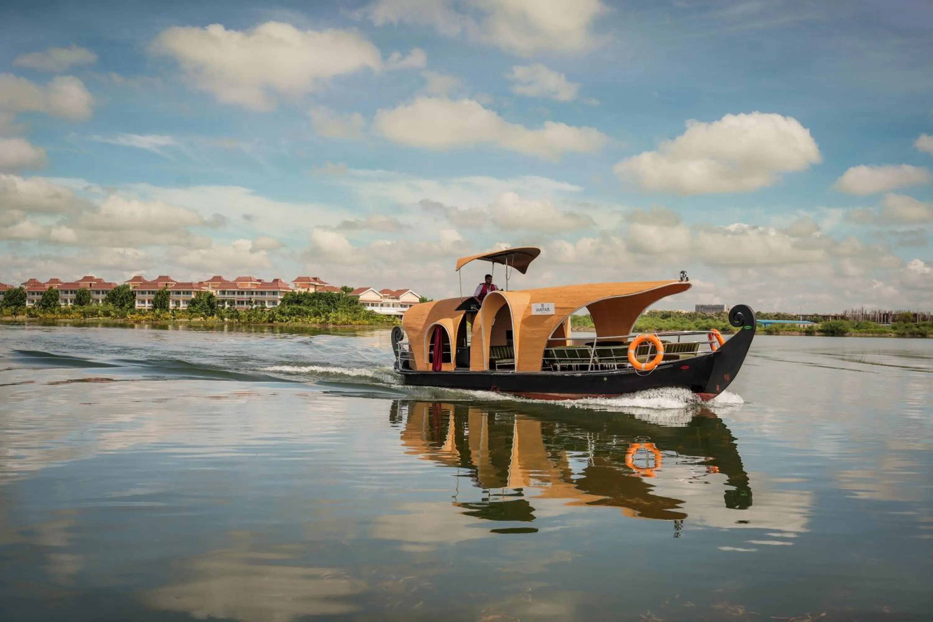 Lake view in MAYFAIR Lake Resort