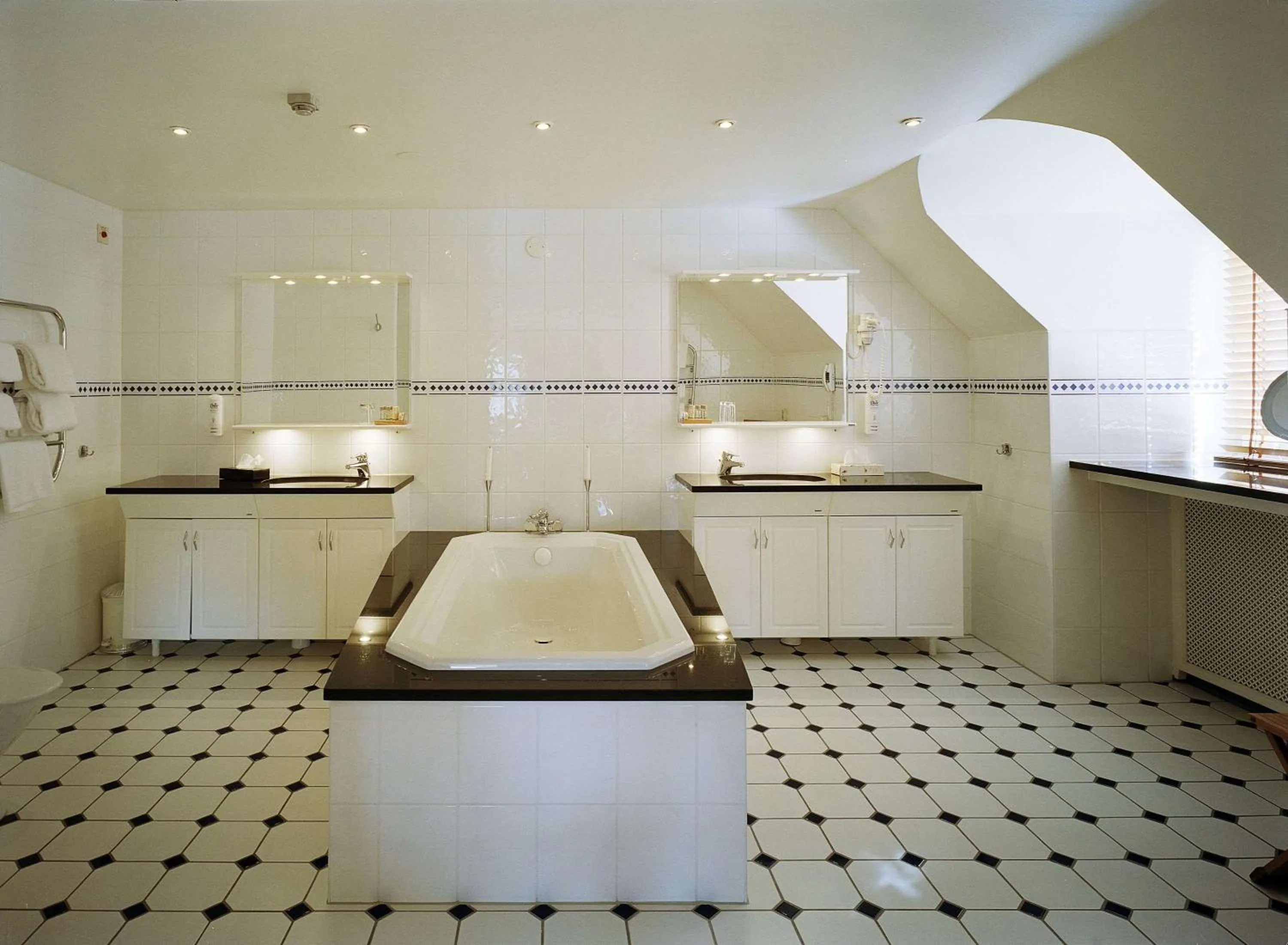 Bathroom in Scandic Kramer