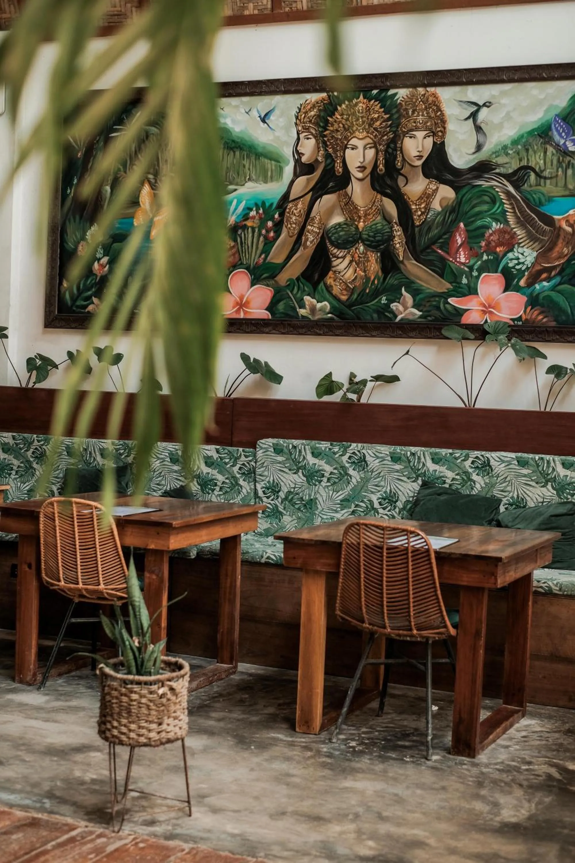 Restaurant/places to eat in Tropical Temple Siargao Resort