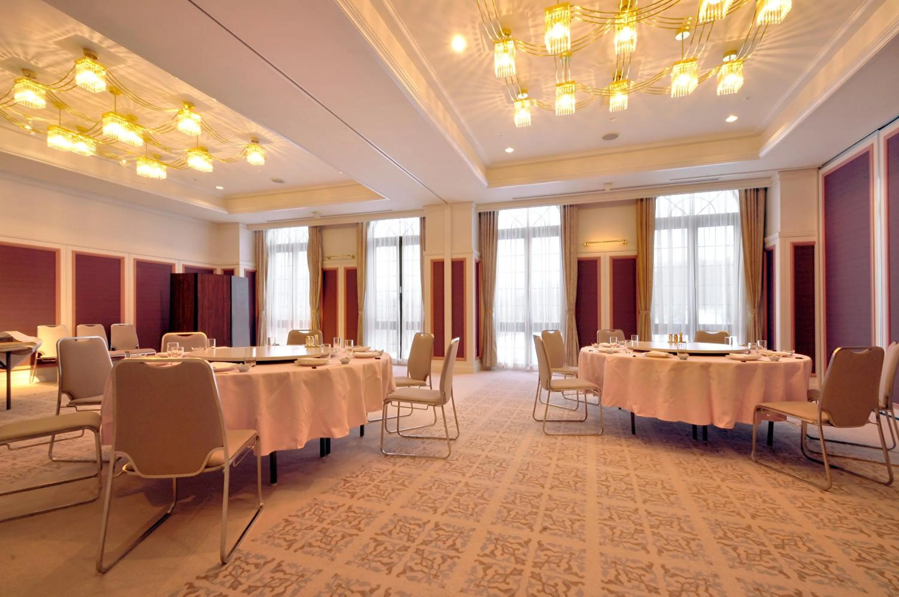 Banquet/Function facilities in A-BRAND HOTEL