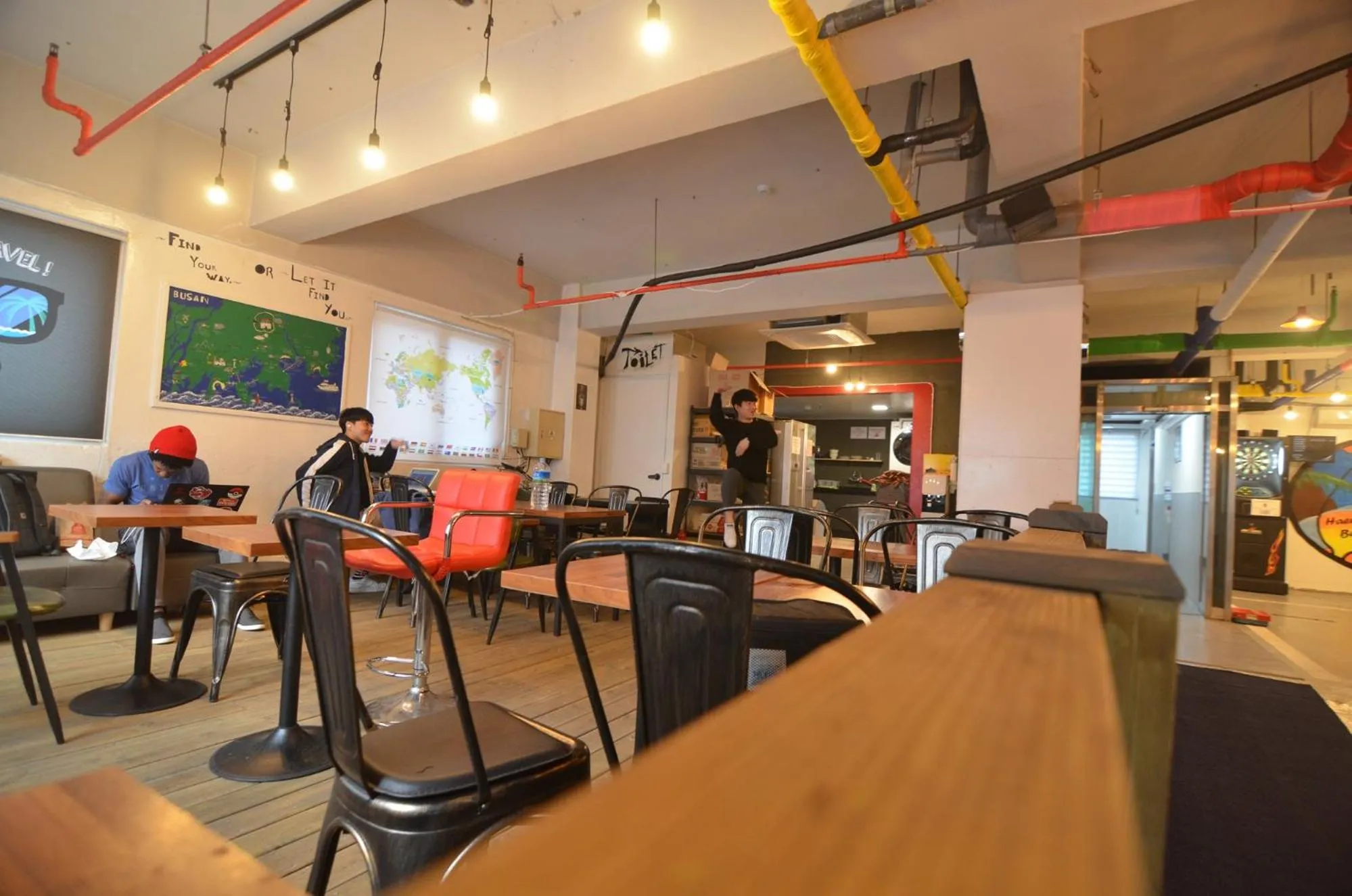 Communal lounge/ TV room in Kimchee Haeundae Guesthouse