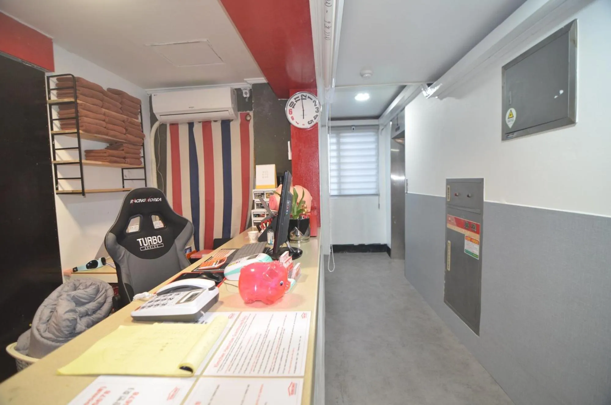 Lobby or reception in Kimchee Haeundae Guesthouse