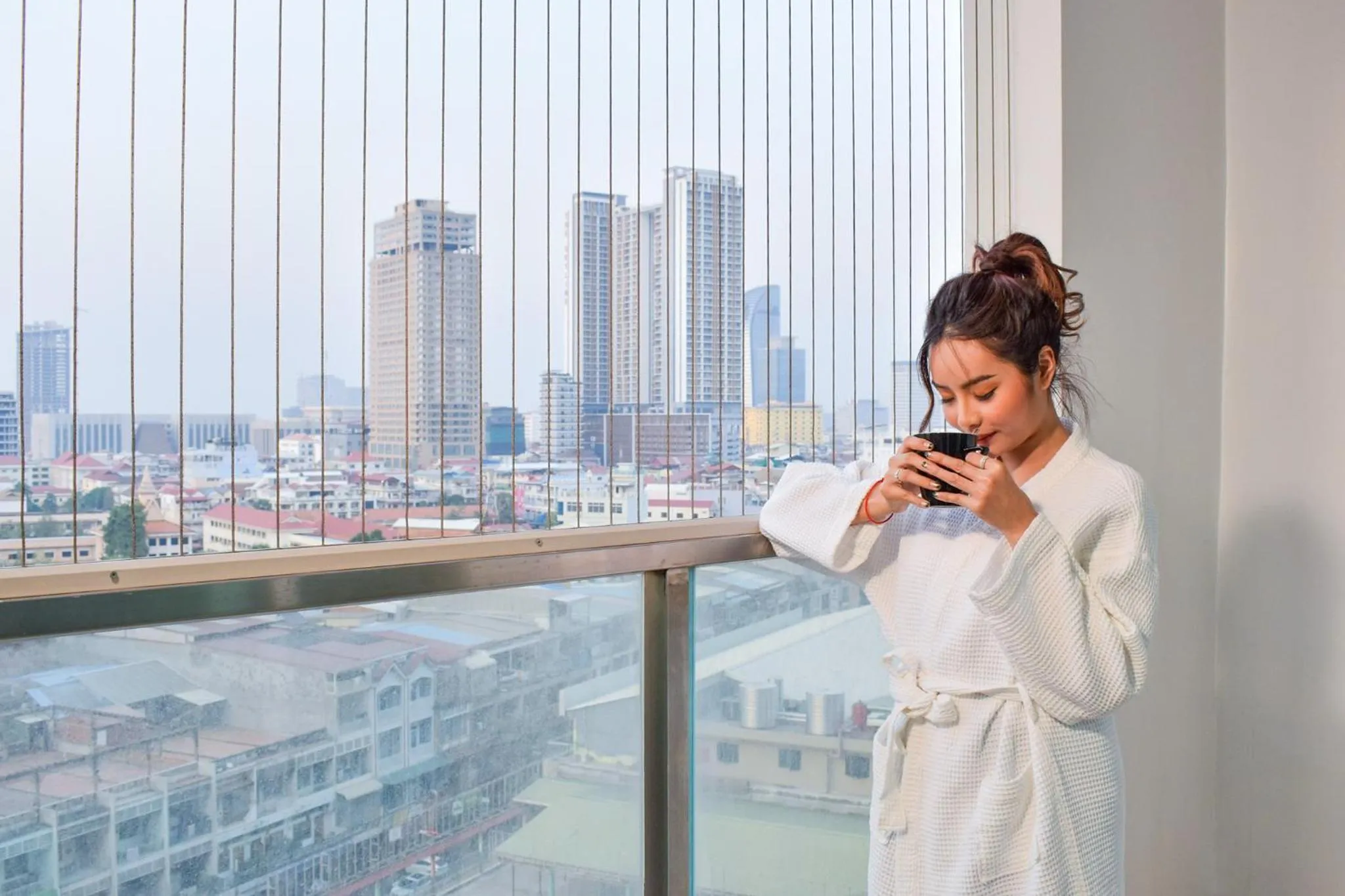 Property building in Olympia City Hotel by Dara