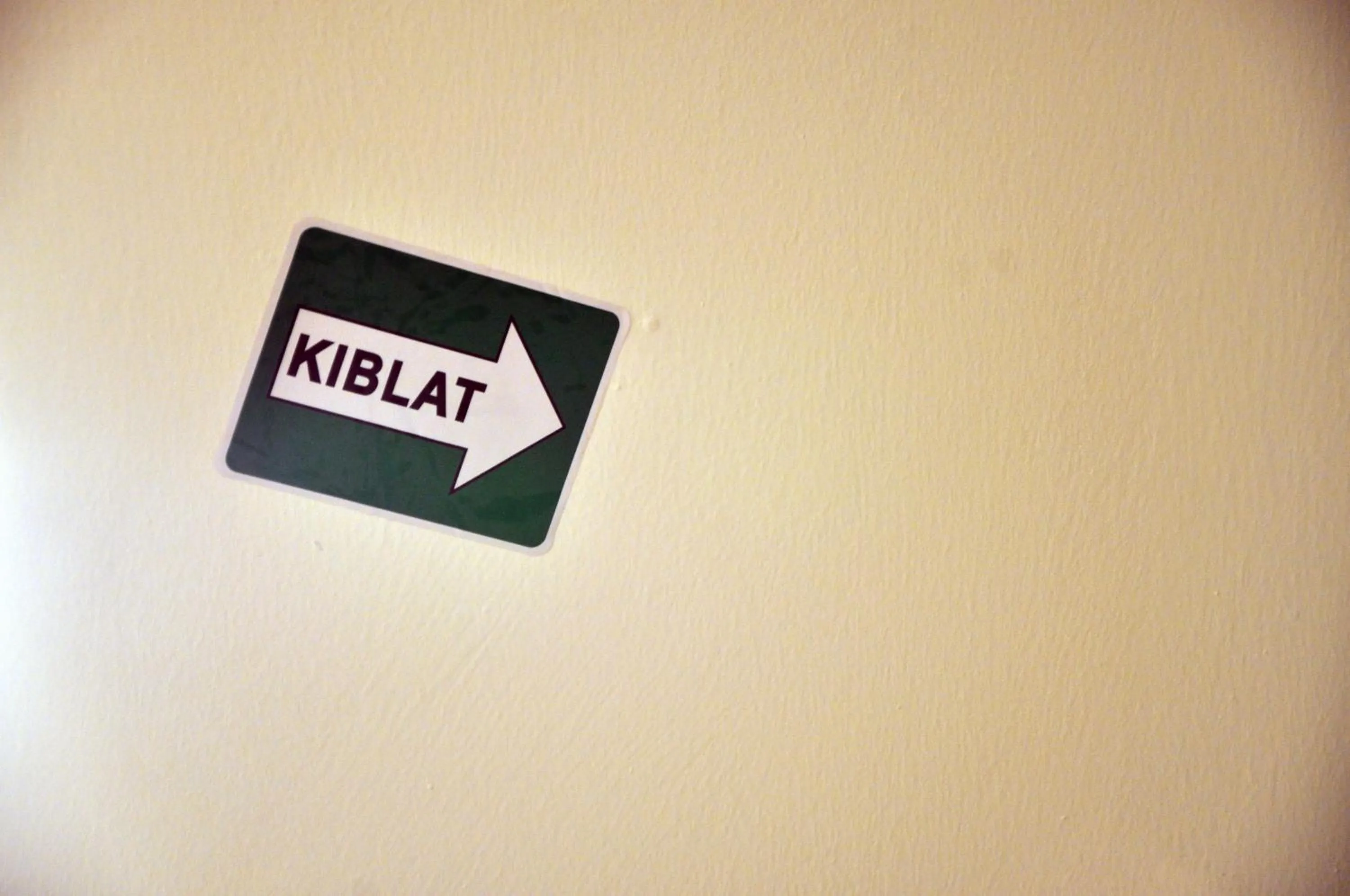 Logo/Certificate/Sign in Teruntum 96 Guest house