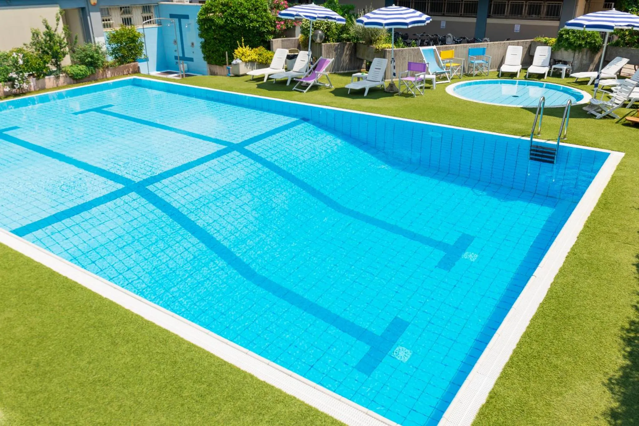 Swimming pool in Hotel Caesar