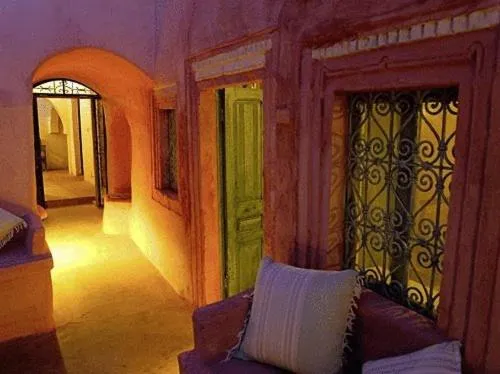 Decorative detail in Hotel Dar Dhiafa