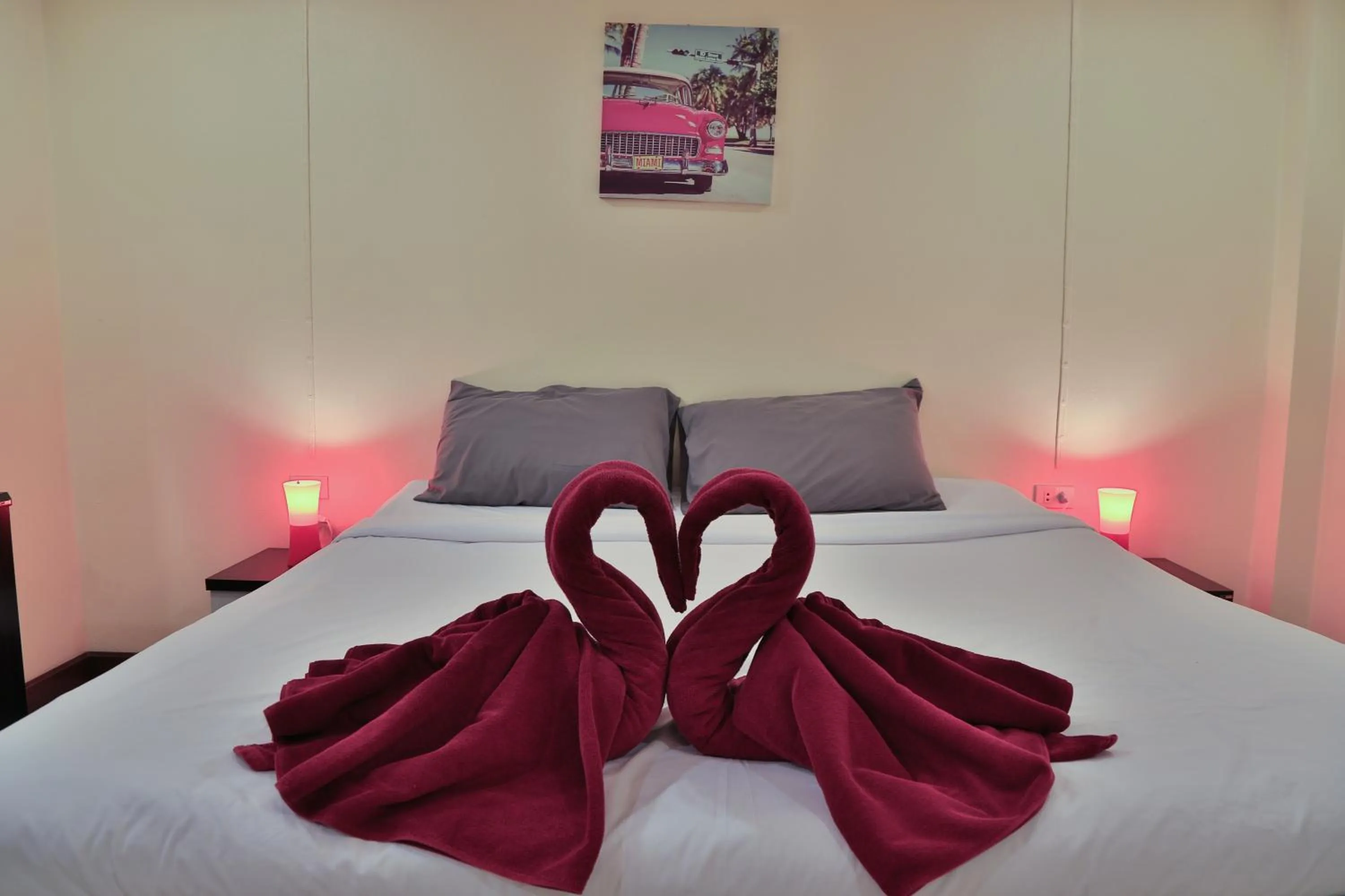 Bed in Harrys Hotel Bar & Restaurant