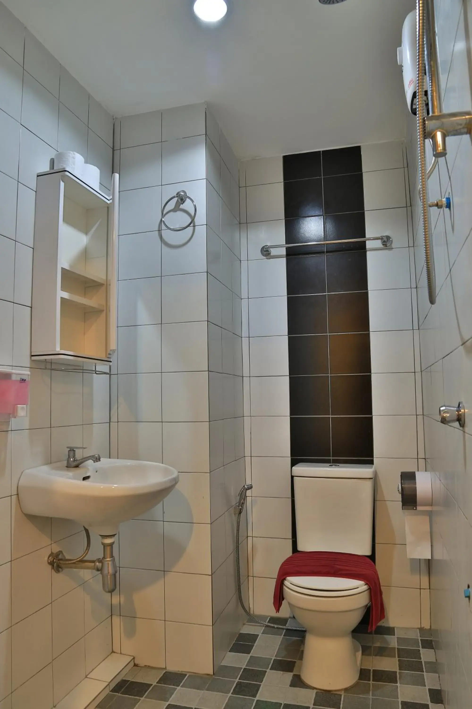 Double Room with Balcony in Harrys Hotel Bar & Restaurant Double Room with Balcony in Harrys Hotel Bar & Restaurant