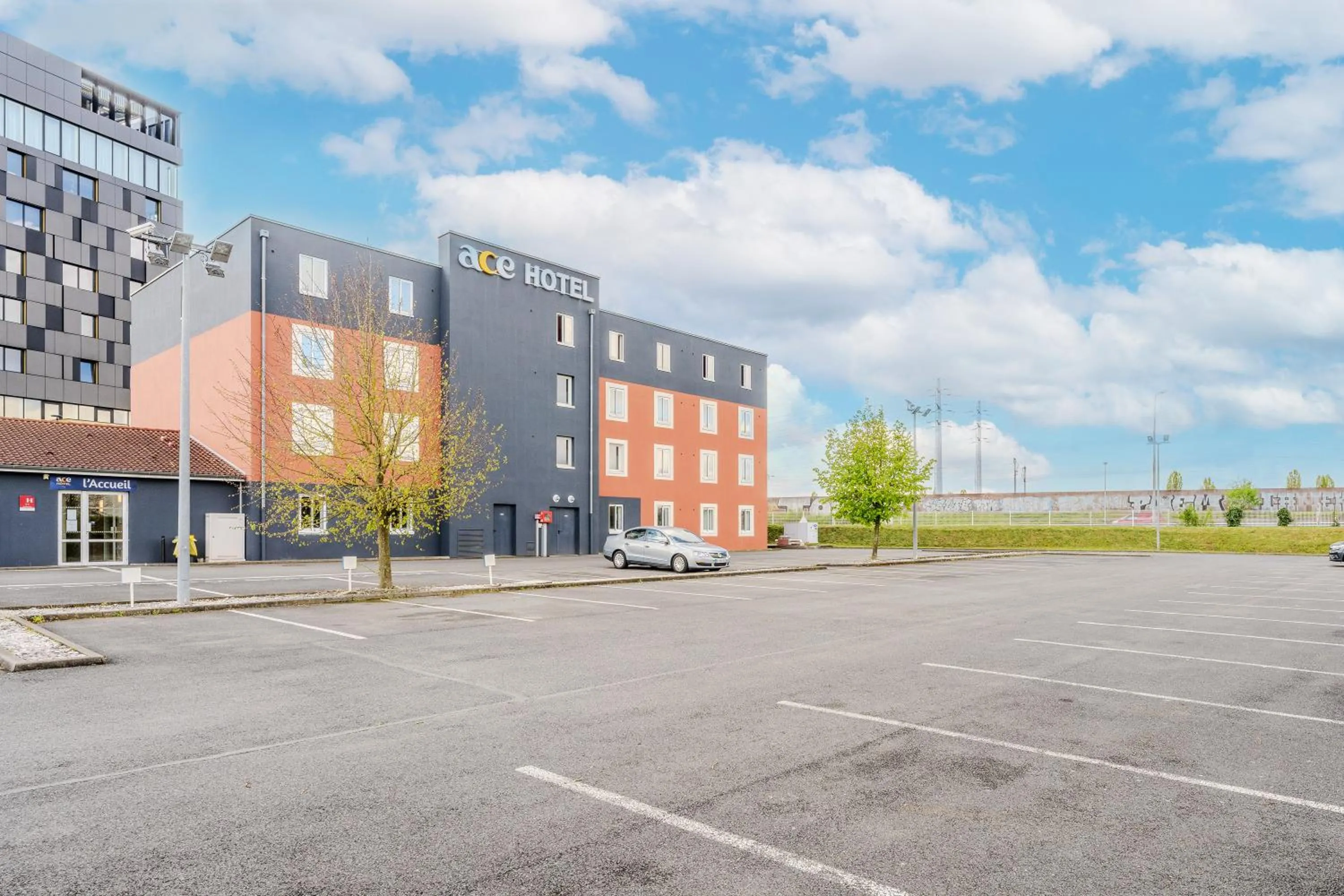 Property building in Ace Hotel Noyelles