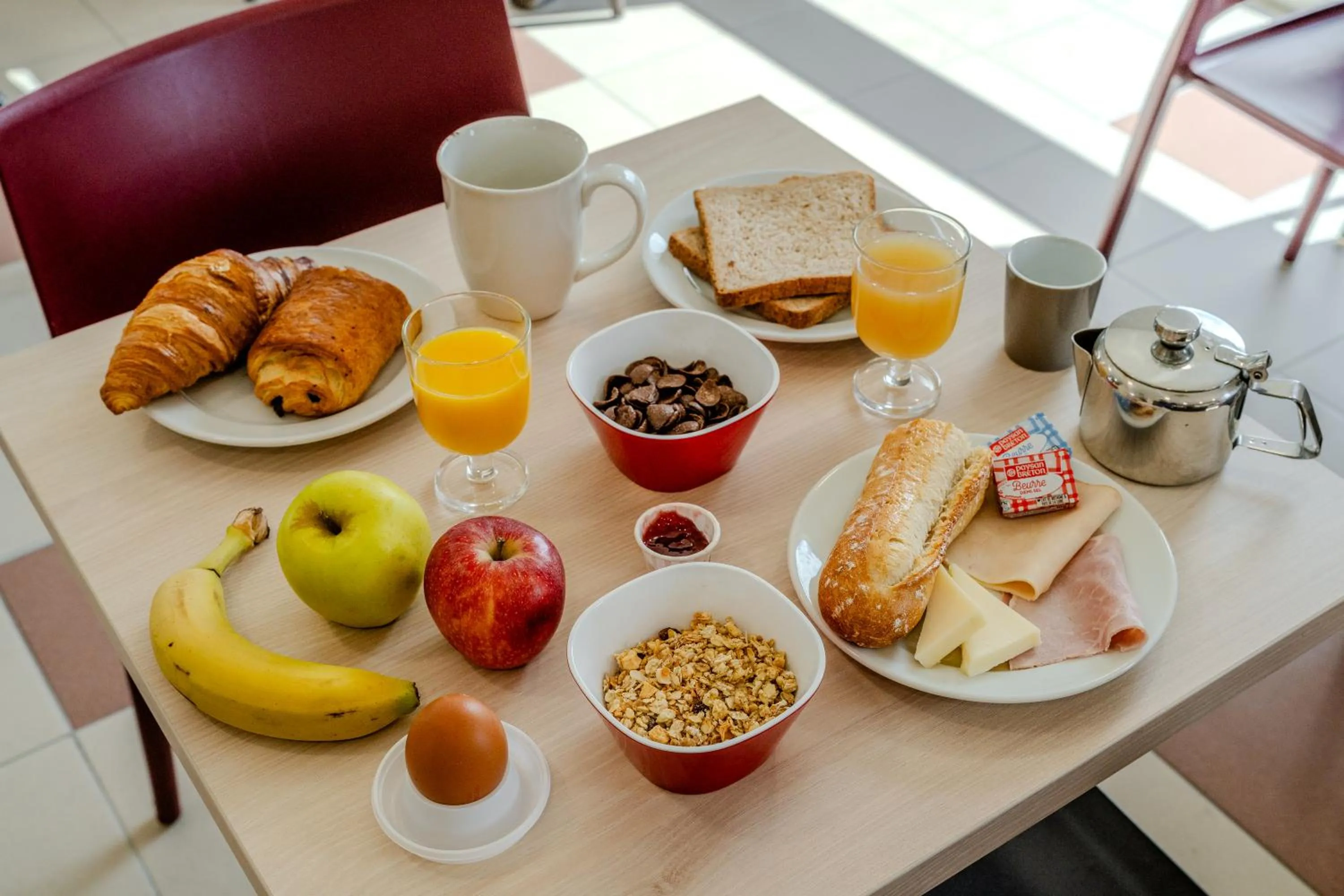 Breakfast in Ace Hotel Noyelles