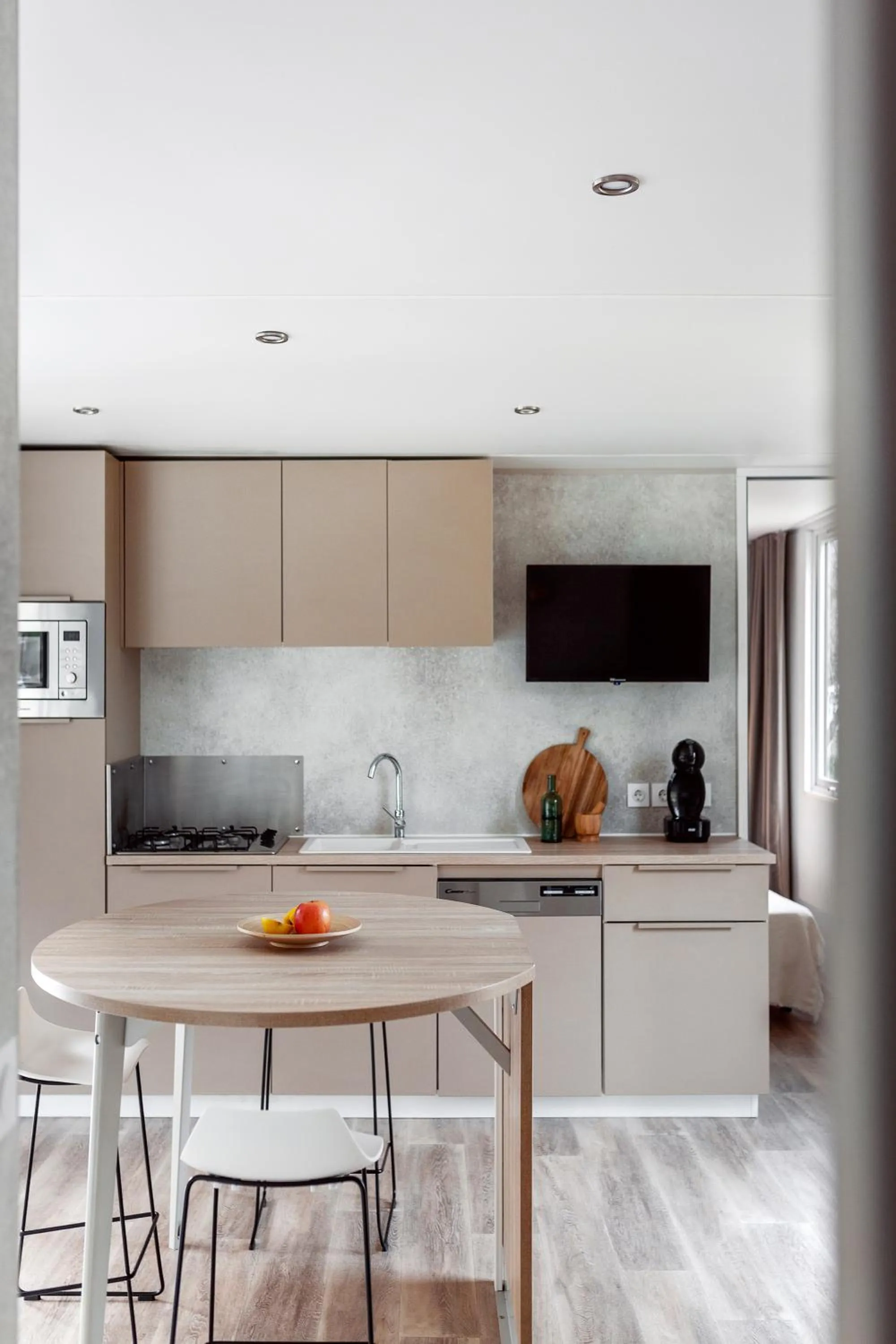 Dining area in wecamp Pirineos