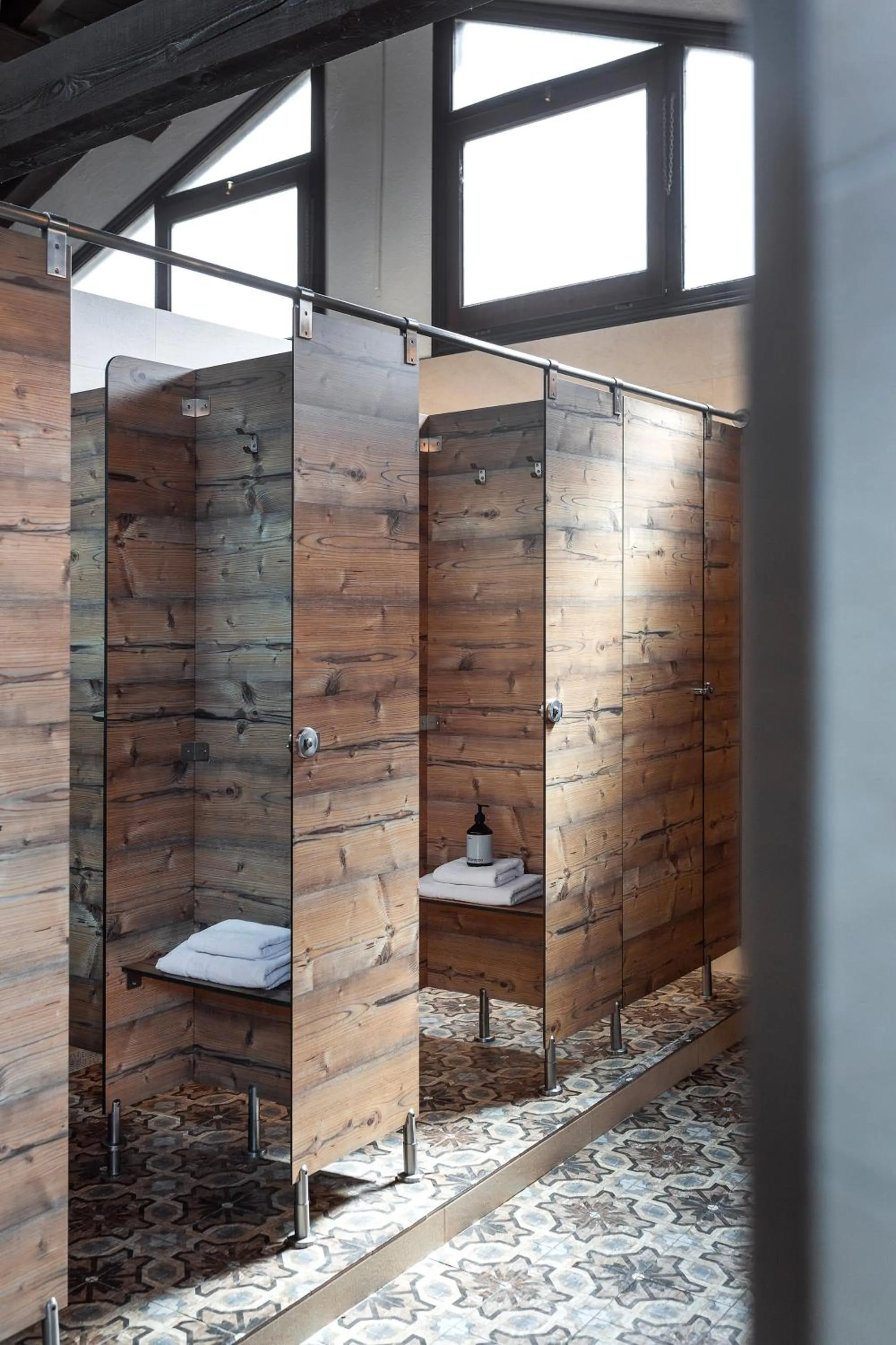 Shower in wecamp Pirineos