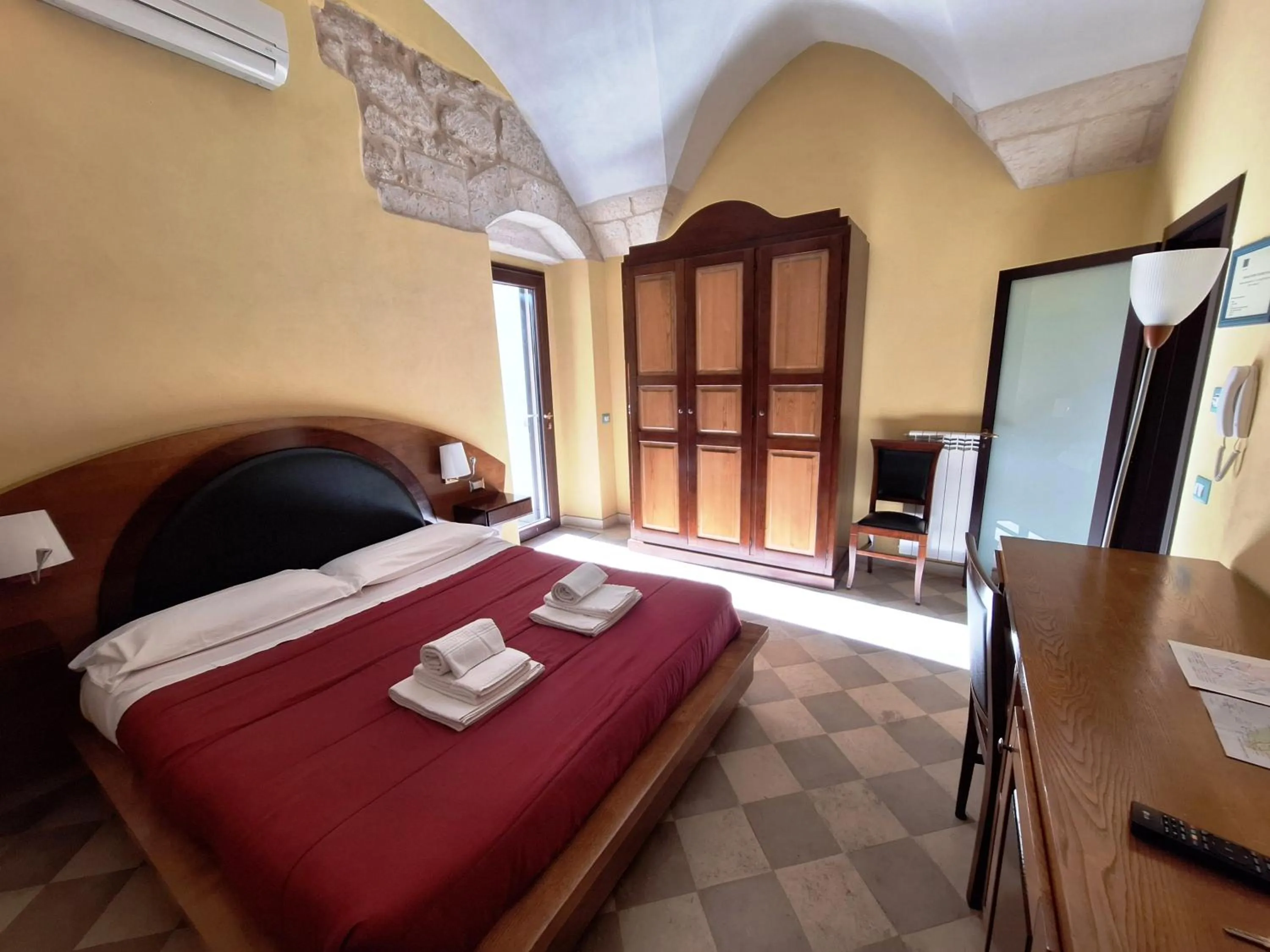 Bedroom, Bed in B&B Residenza Pizziniaco