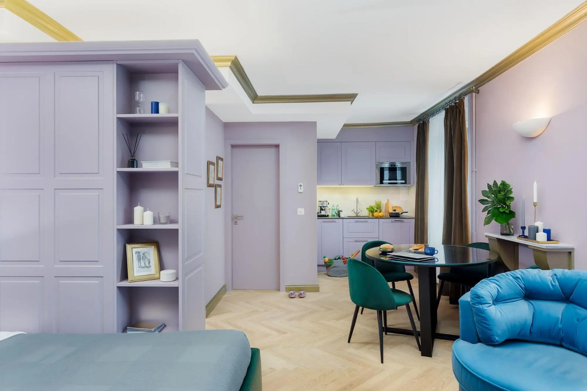 Kitchen or kitchenette in VISIONAPARTMENTS Albertstrasse - contactless check-in