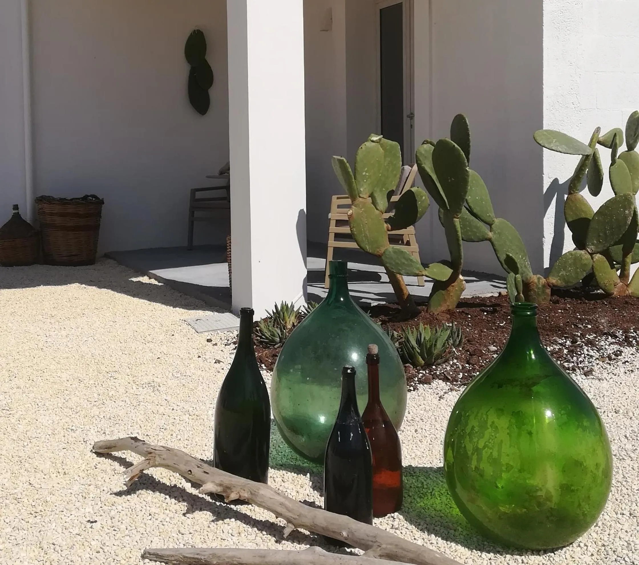 Garden in CORALLI DEL PLEMMIRIO