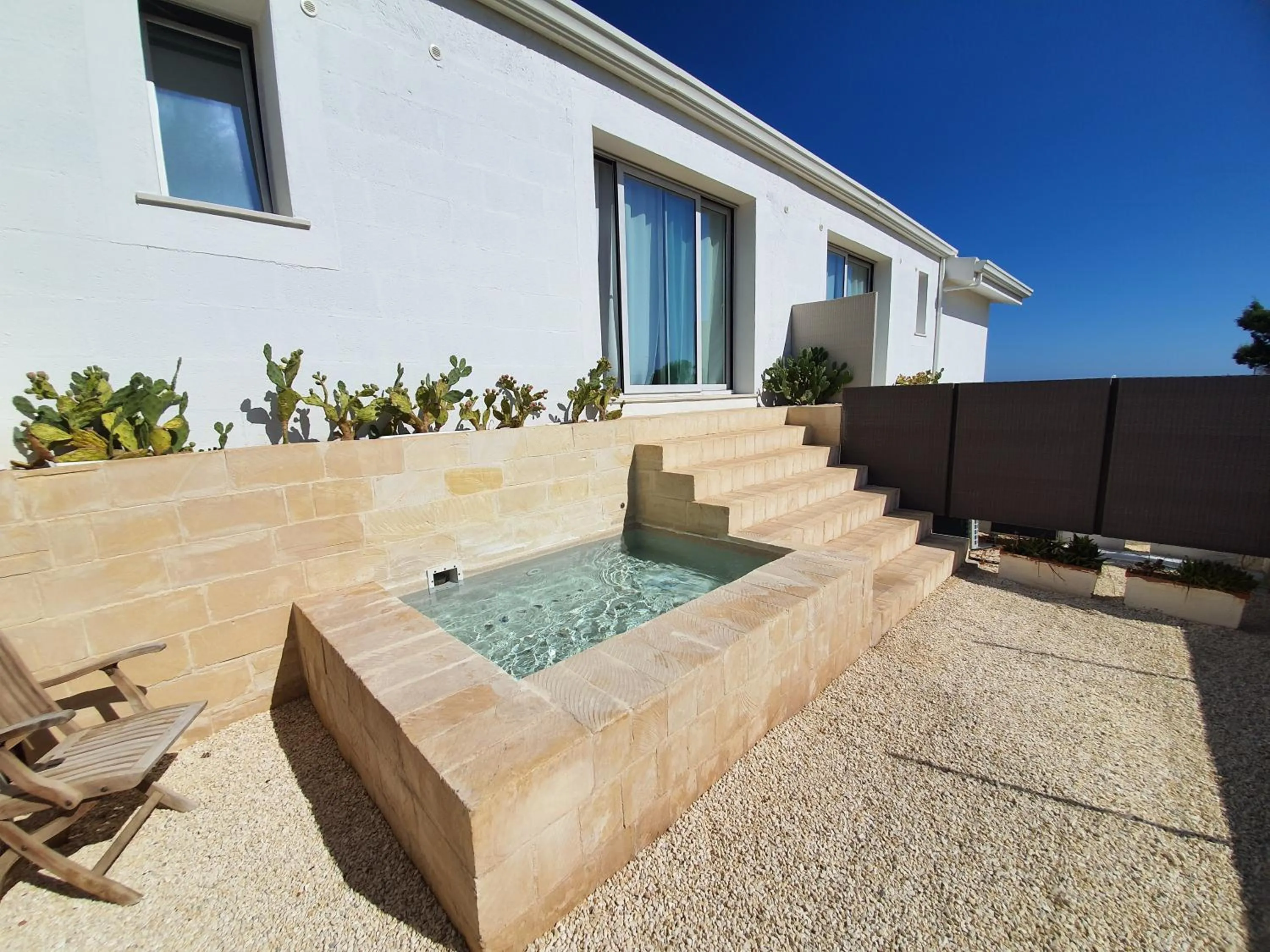 Patio in CORALLI DEL PLEMMIRIO