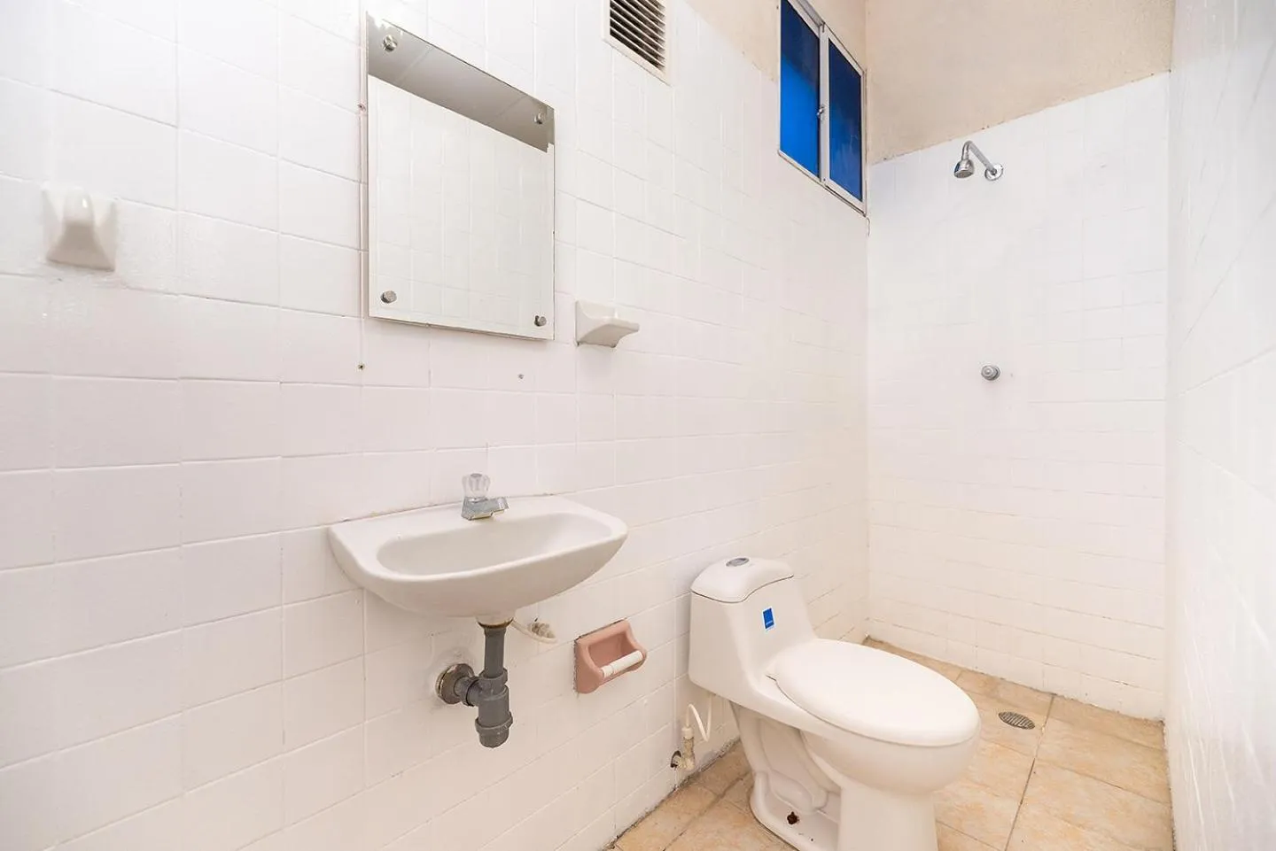 Bathroom in Hotel Ayenda Skall 1319