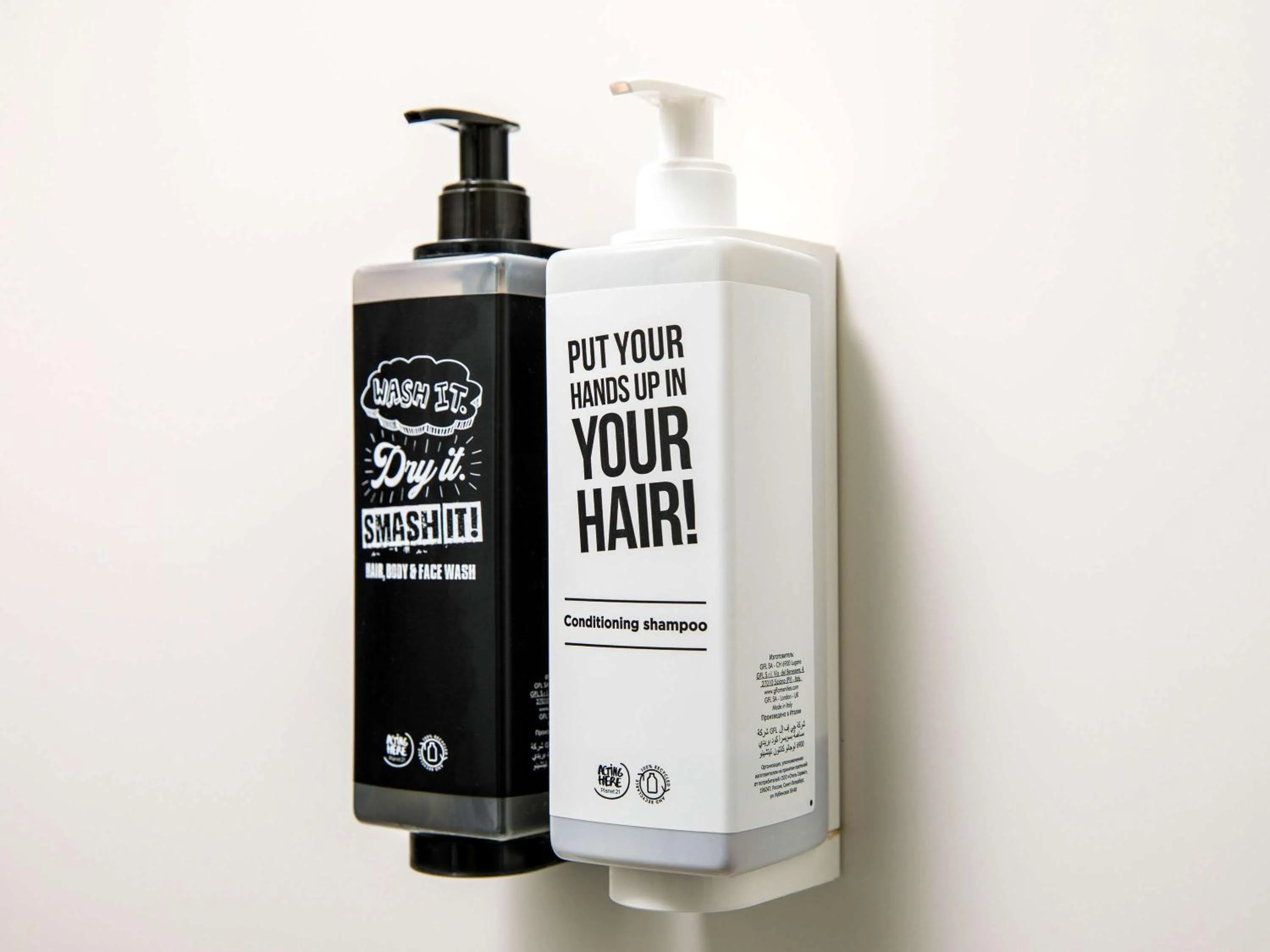 Bedroom in ibis Preston North