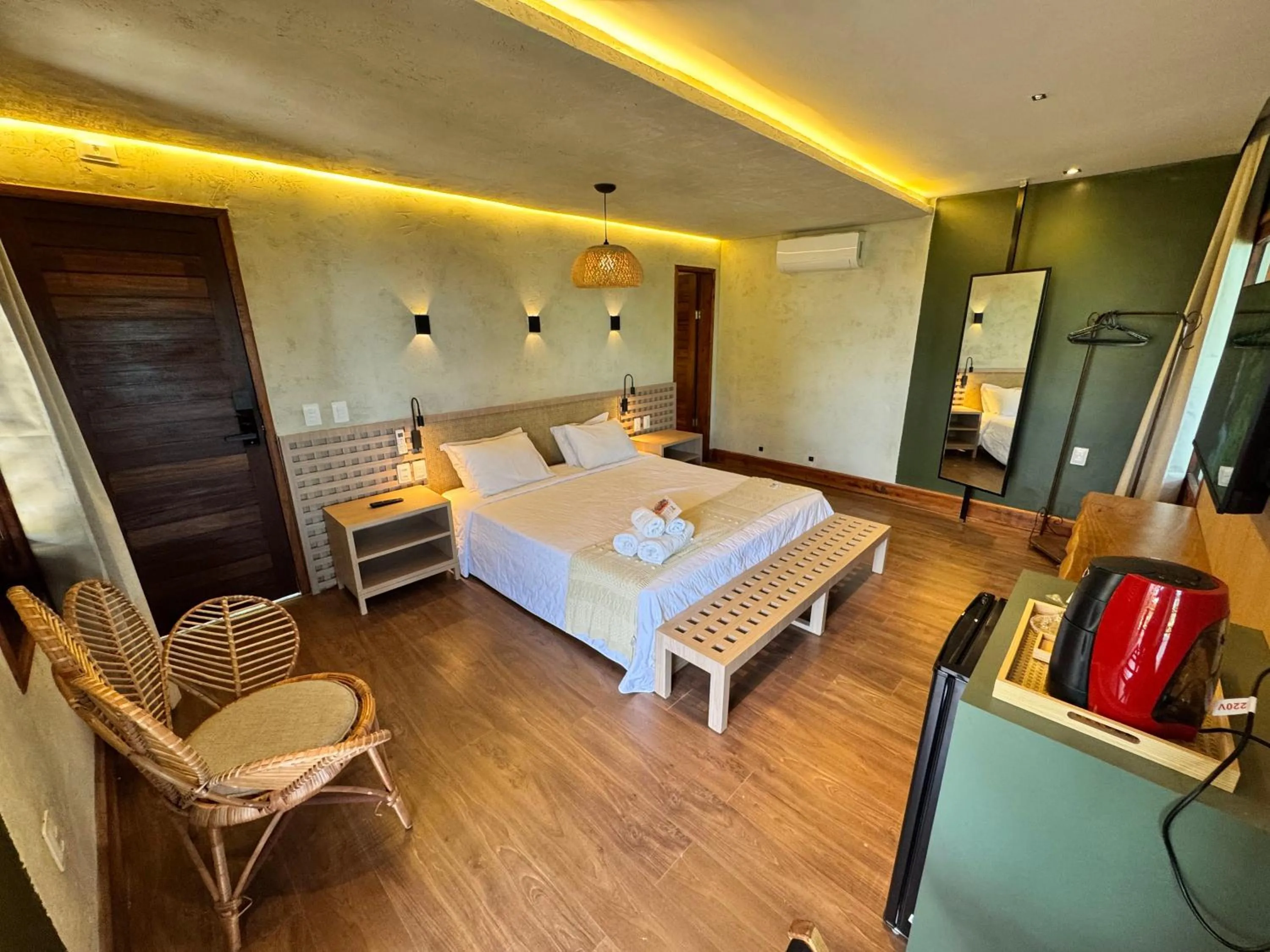 Photo of the whole room, Bed in Hotel Vale das Nuvens