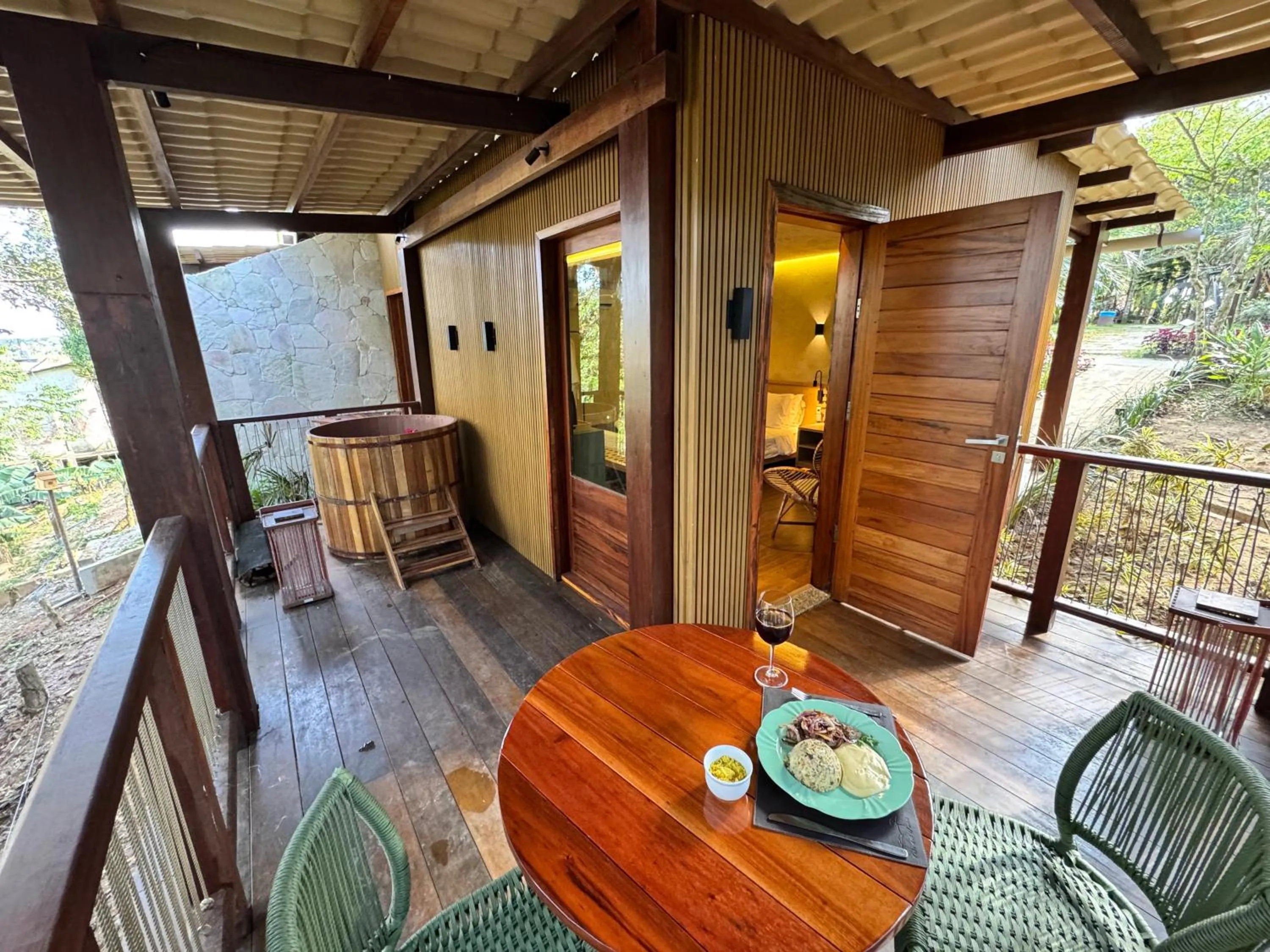 Hot Tub in Hotel Vale das Nuvens