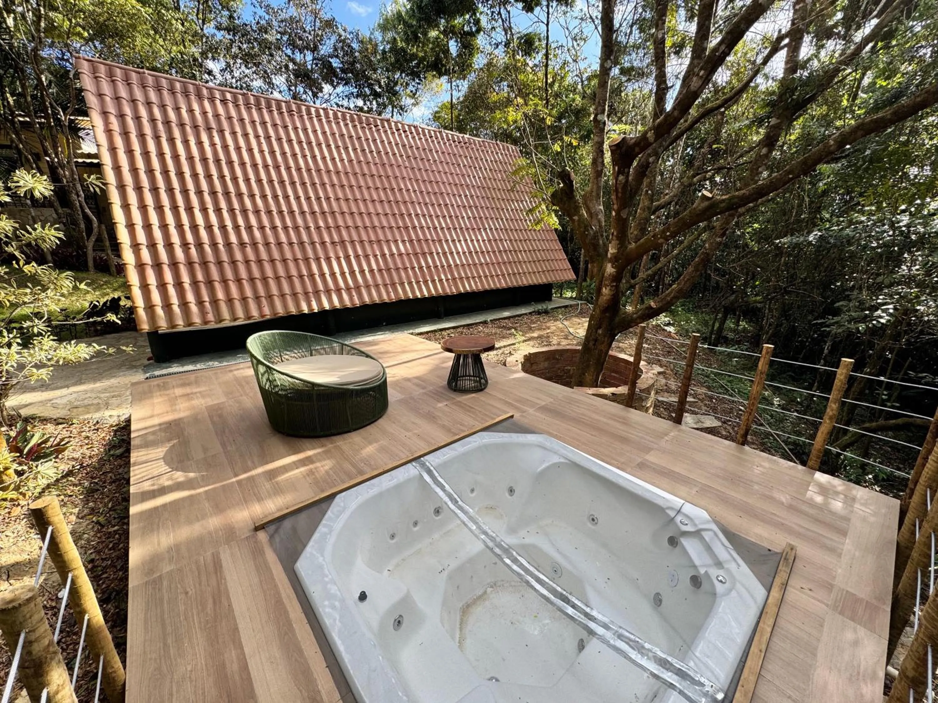 Hot Tub in Hotel Vale das Nuvens