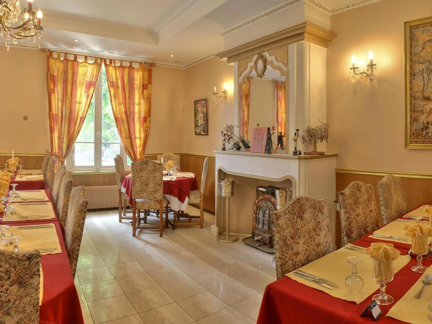 Other, Bed in Auberge des Écluses