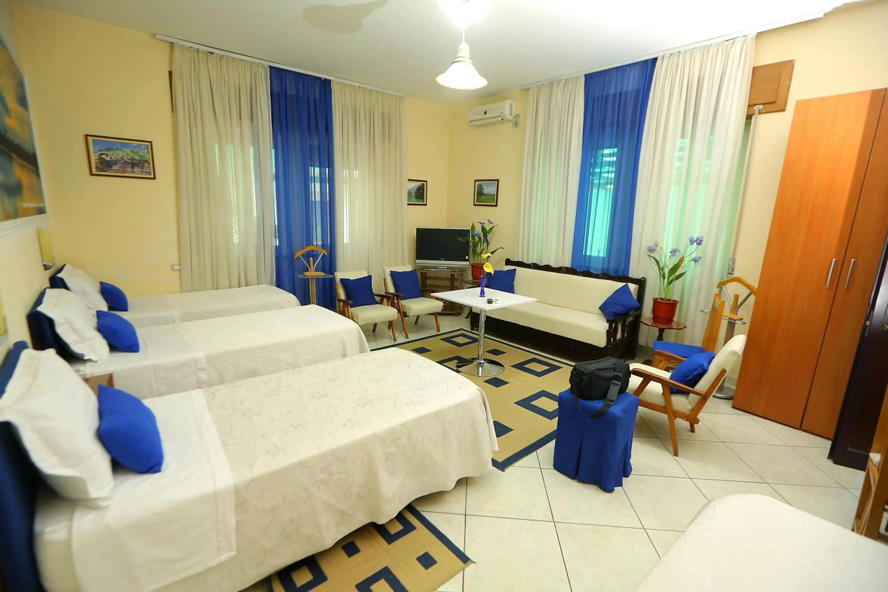 Photo of the whole room, Bed in Hotel Kaduku