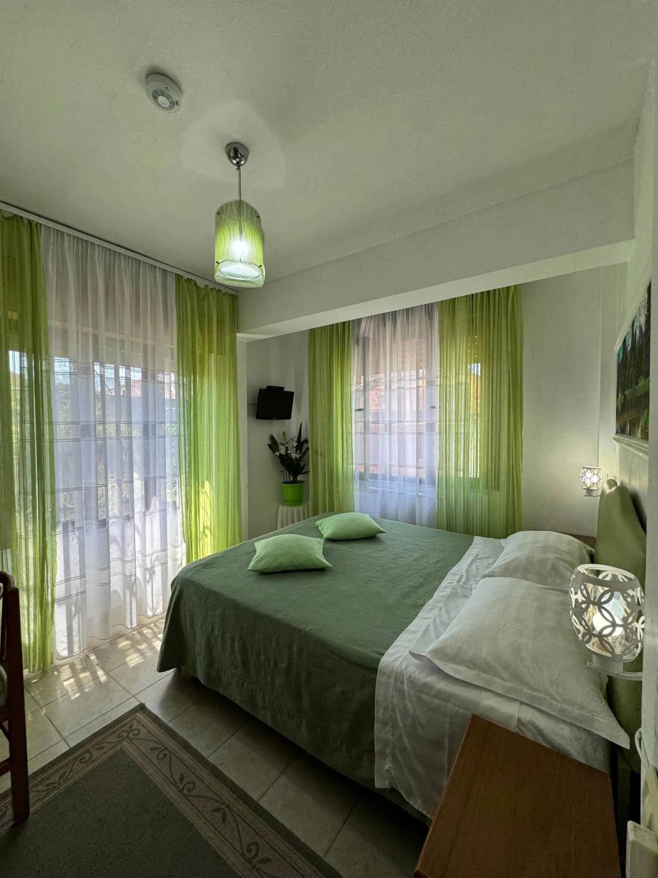 Photo of the whole room, Bed in Hotel Kaduku