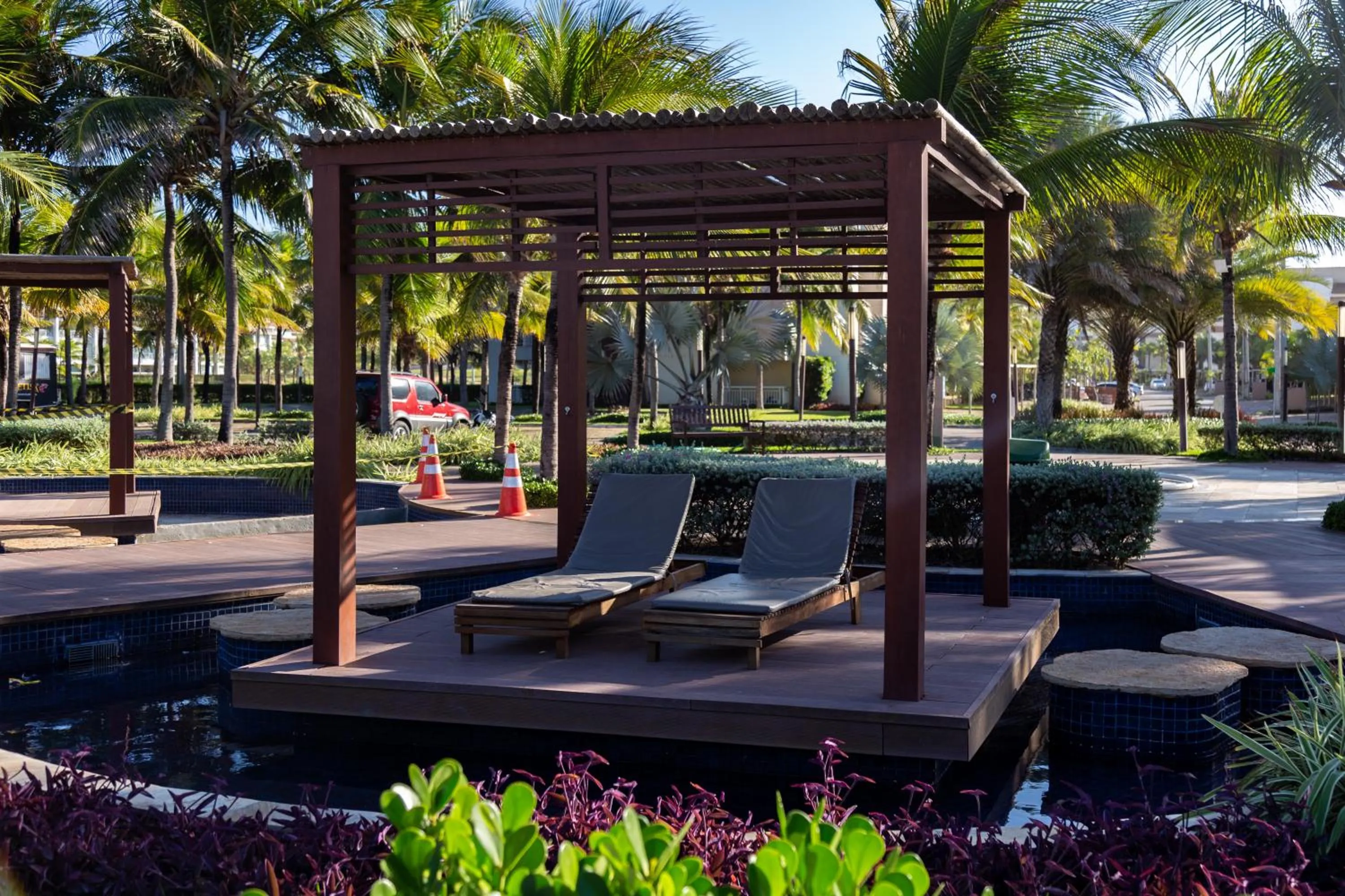 Garden in Golf Ville Resorts Suites