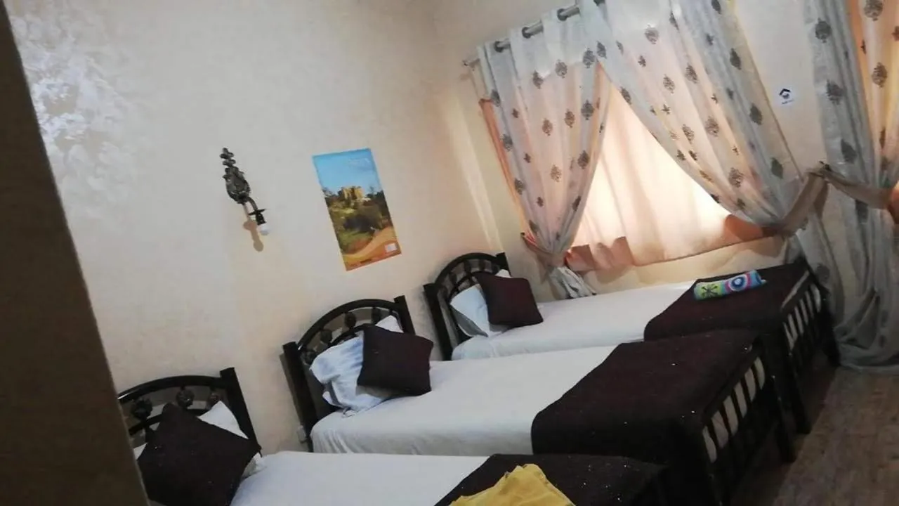 Bed in Caravan Hotel