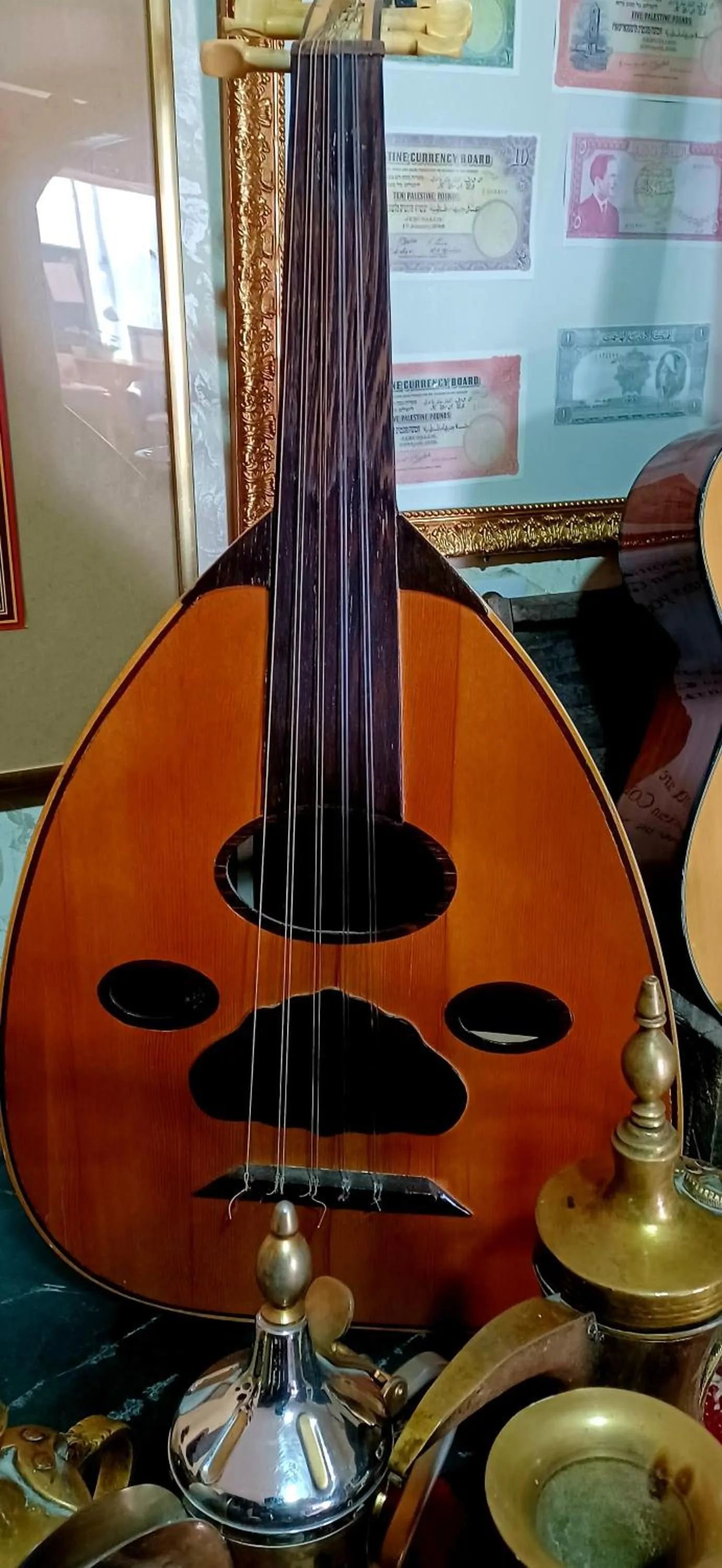 Decorative detail in Caravan Hotel