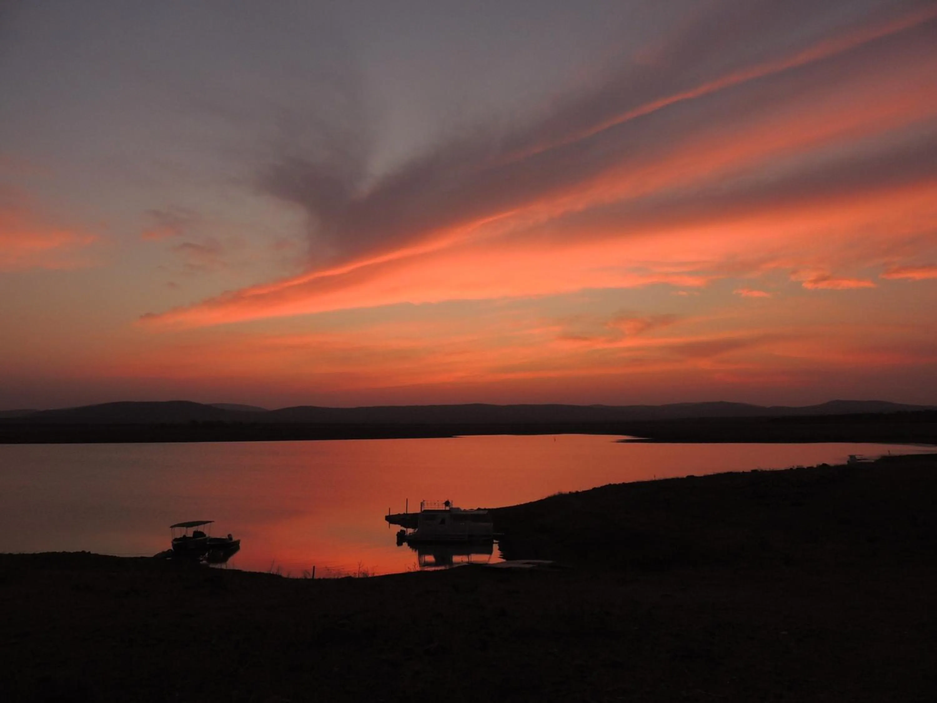 Lake view in Shayamoya Tiger Fishing and Game Lodge