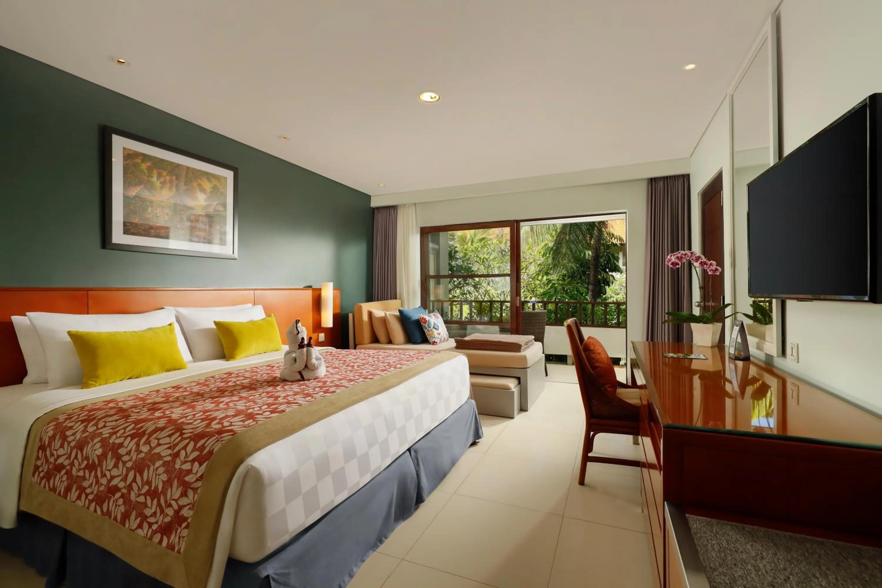 Bedroom, Bed in Bali Dynasty Resort