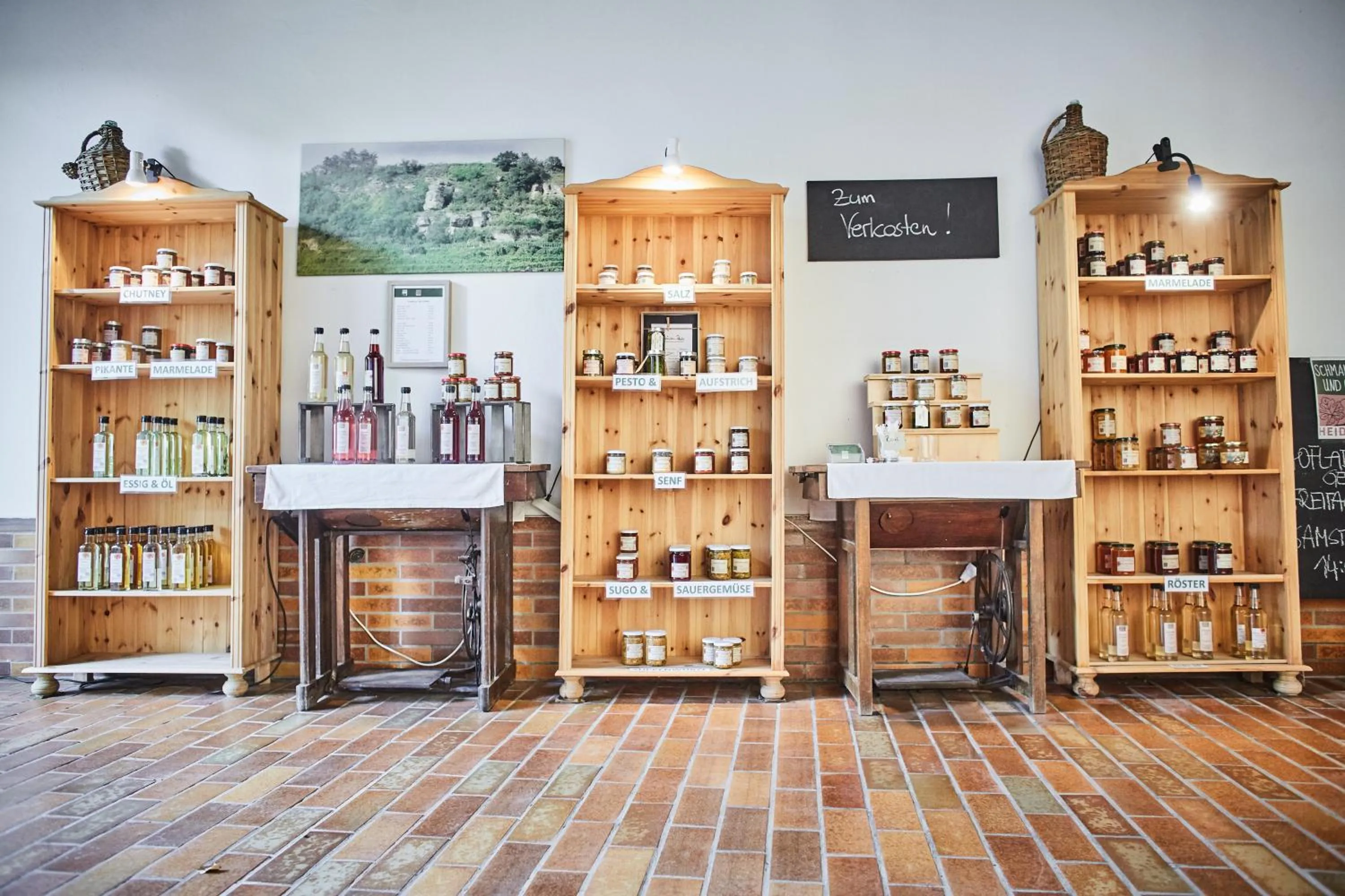 Shopping Area in Schmankerl und Gast