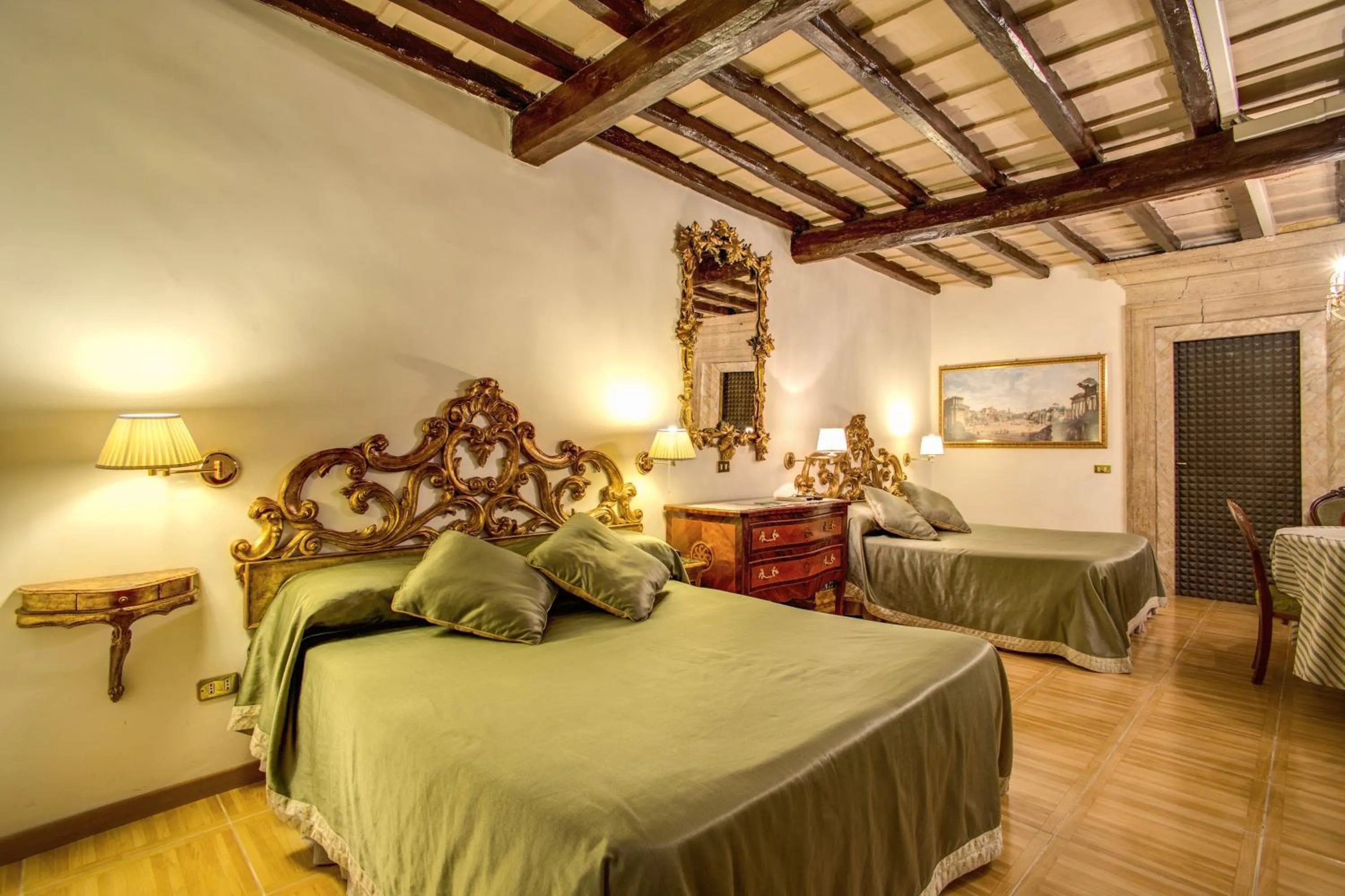 Bedroom, Bed in Navona Gallery Suites