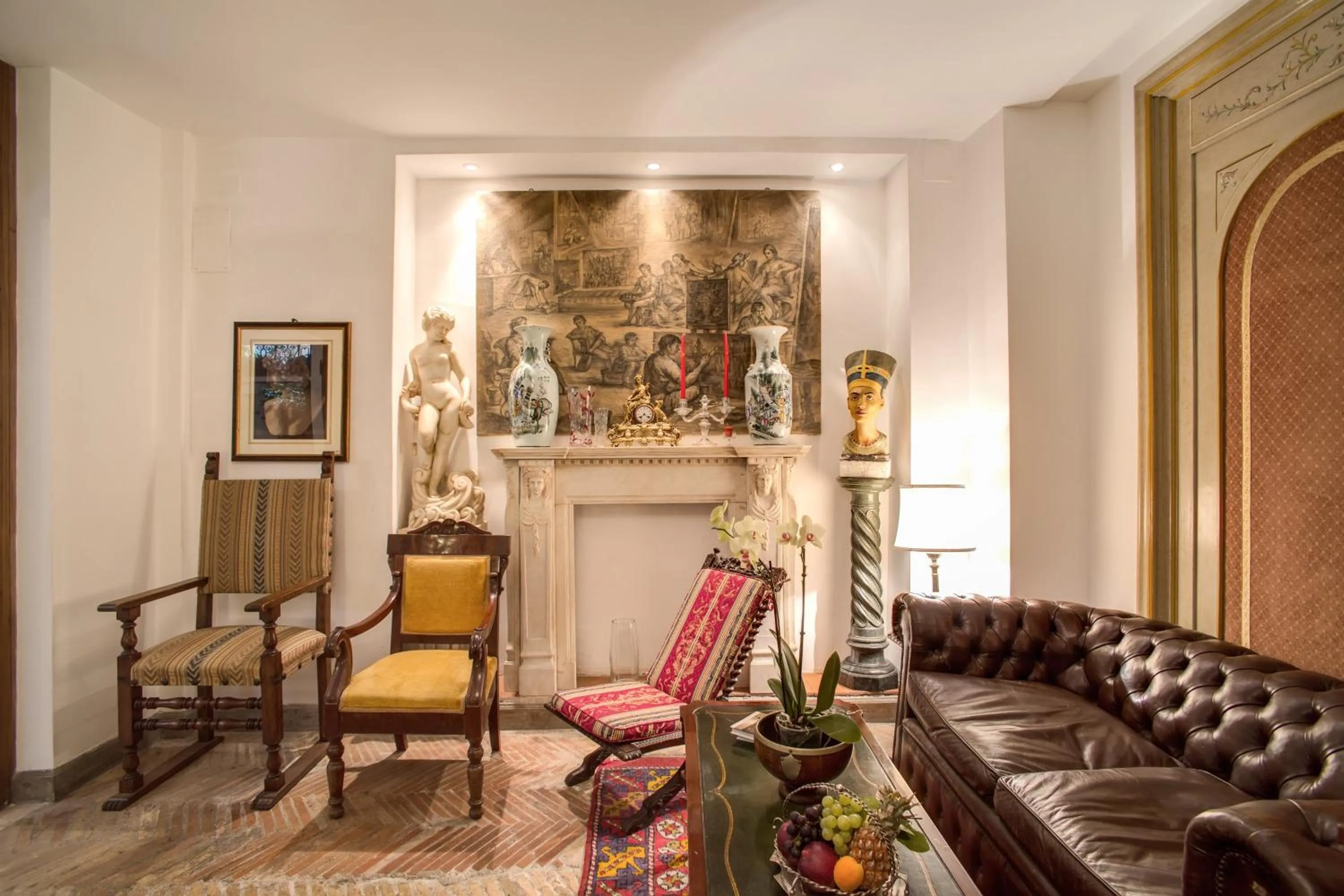 Living room in Navona Gallery Suites