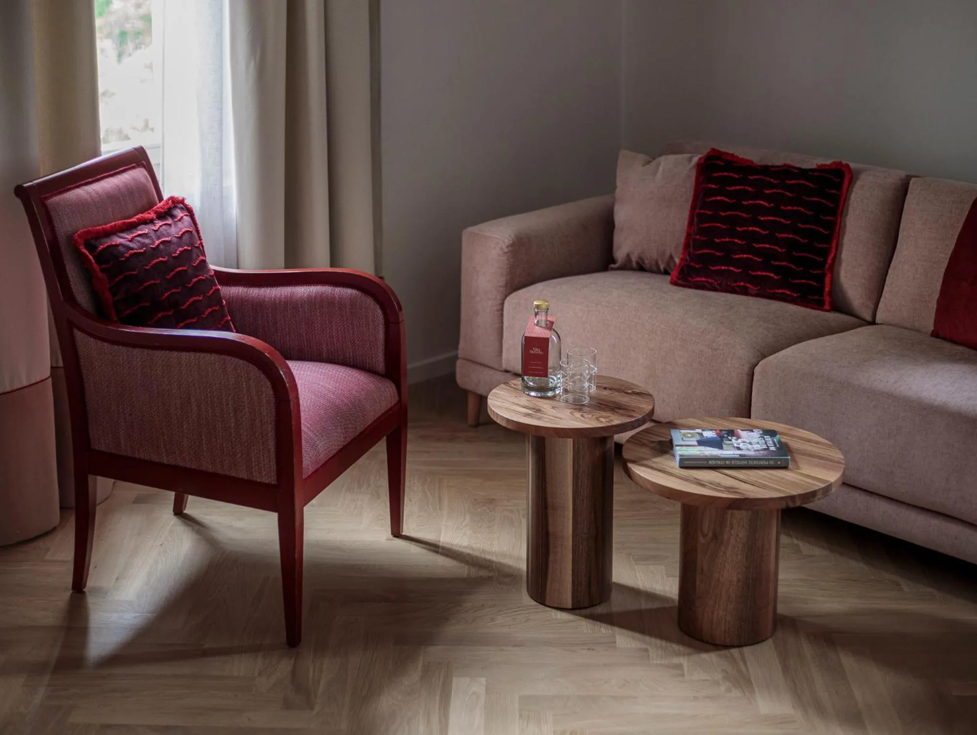 Seating area in Villa Helvetia