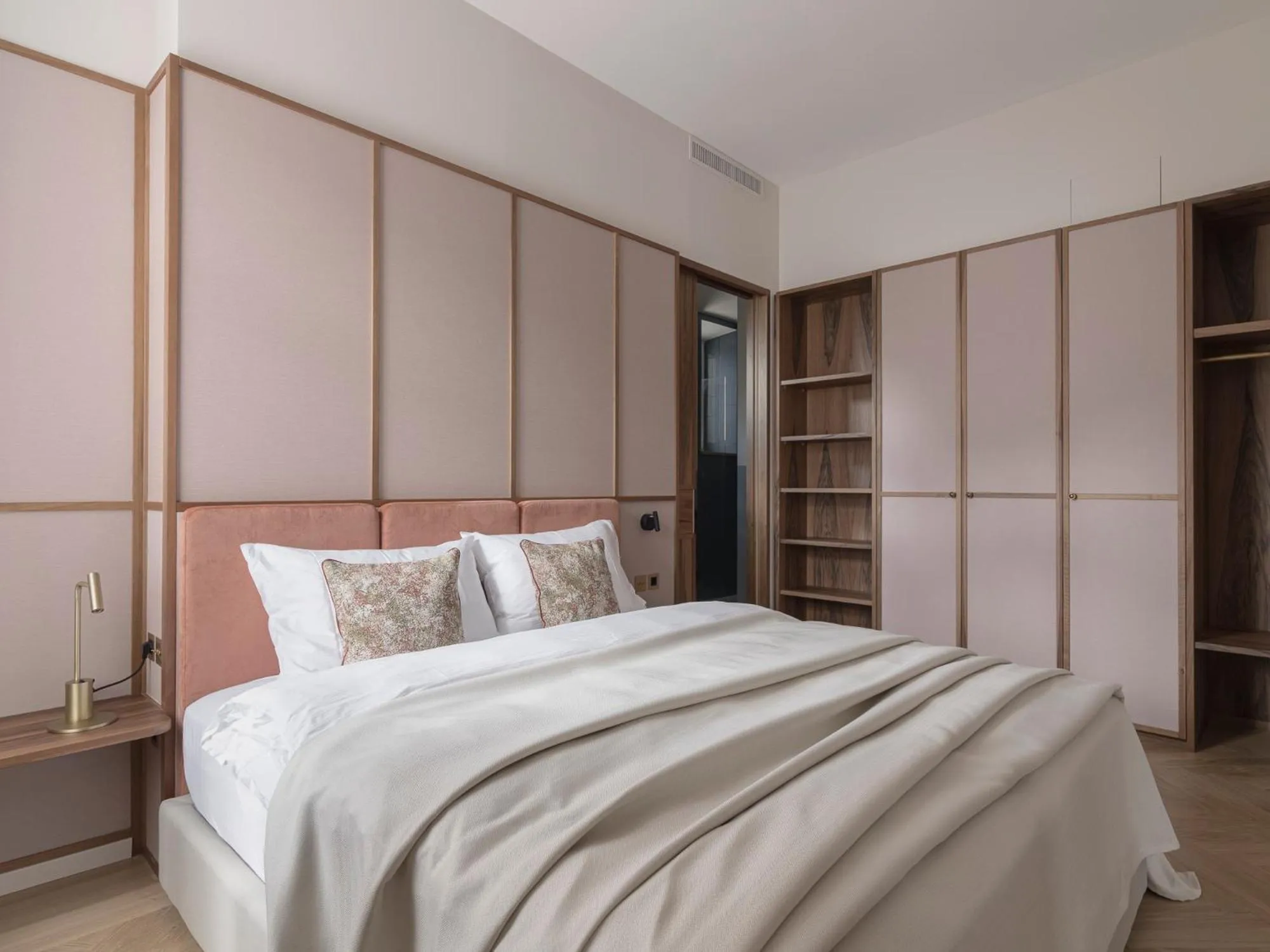 Bed in Villa Helvetia