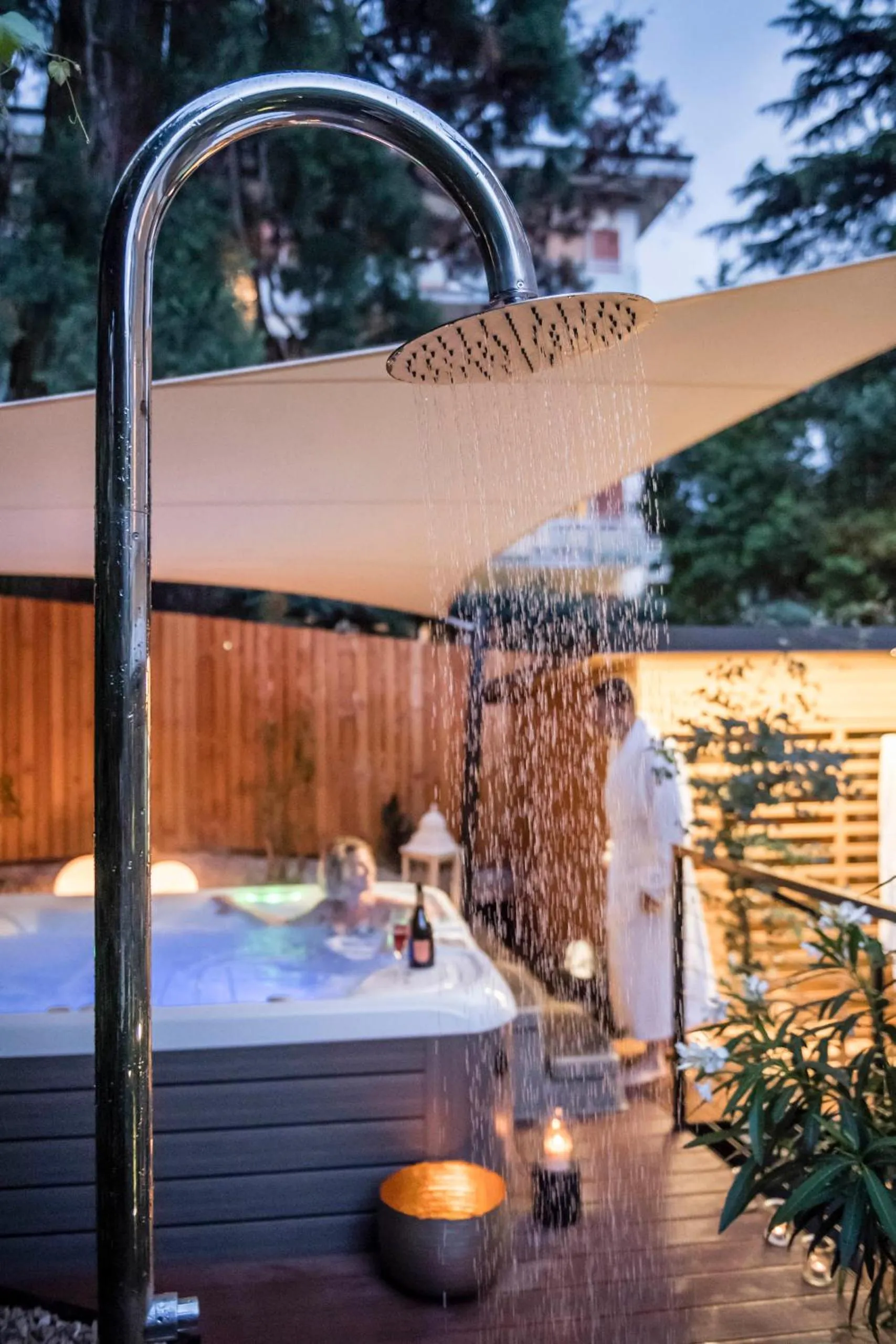 Hot Tub in Villa Helvetia