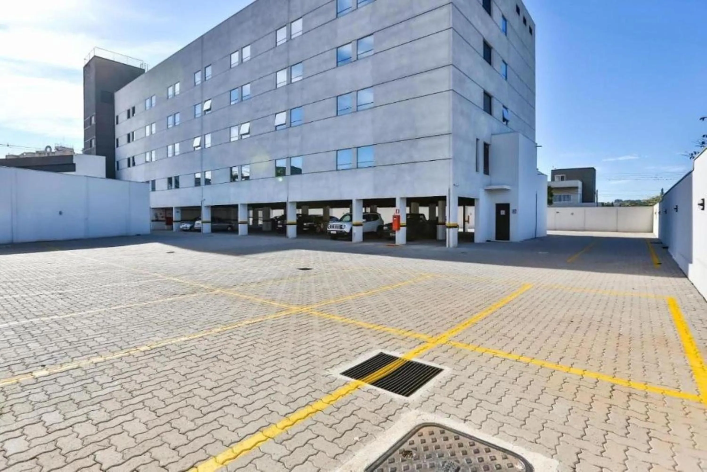 Parking in Blue Tree Towers Jaguariúna