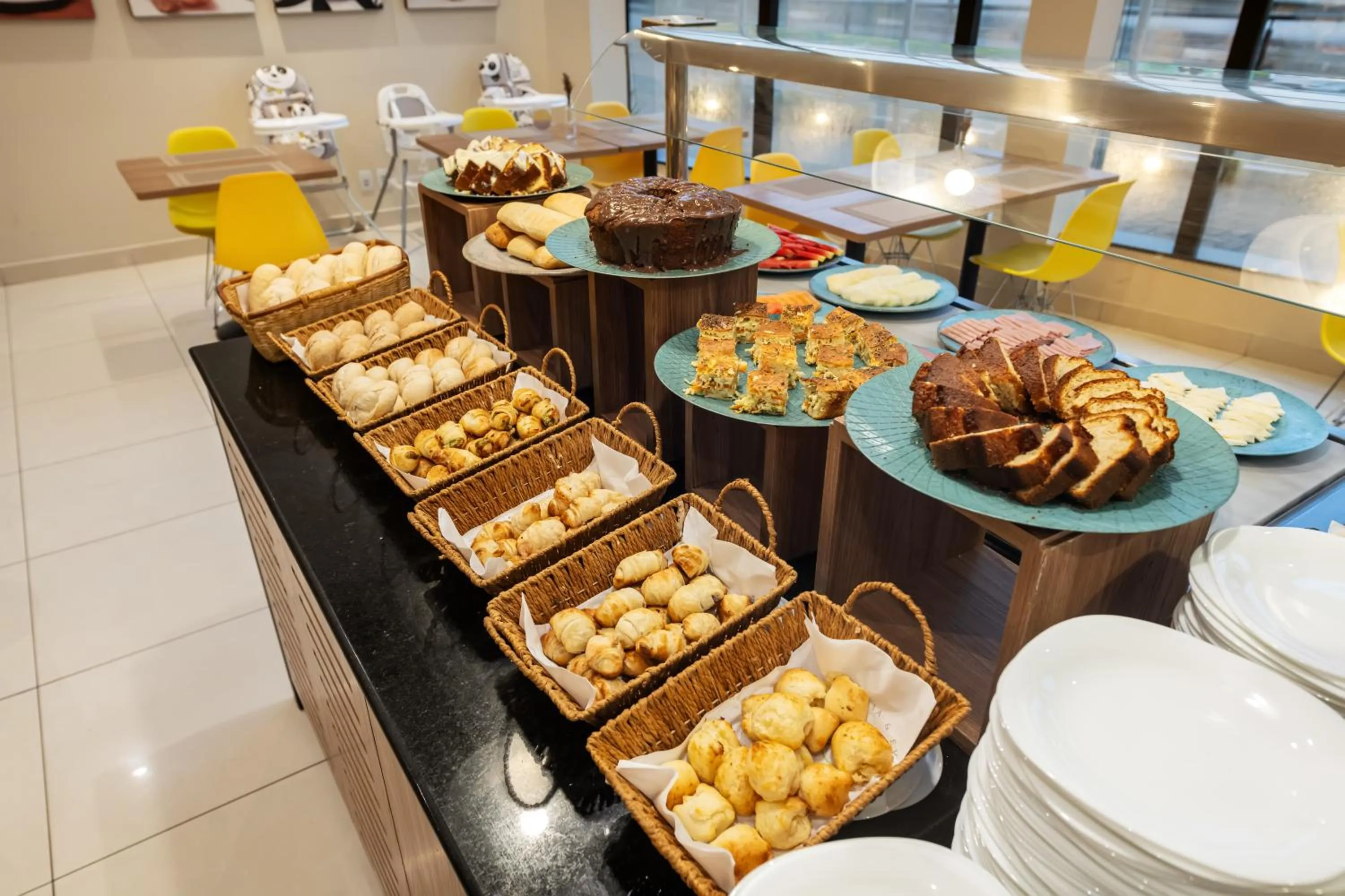 Buffet breakfast in Blue Tree Towers Jaguariúna