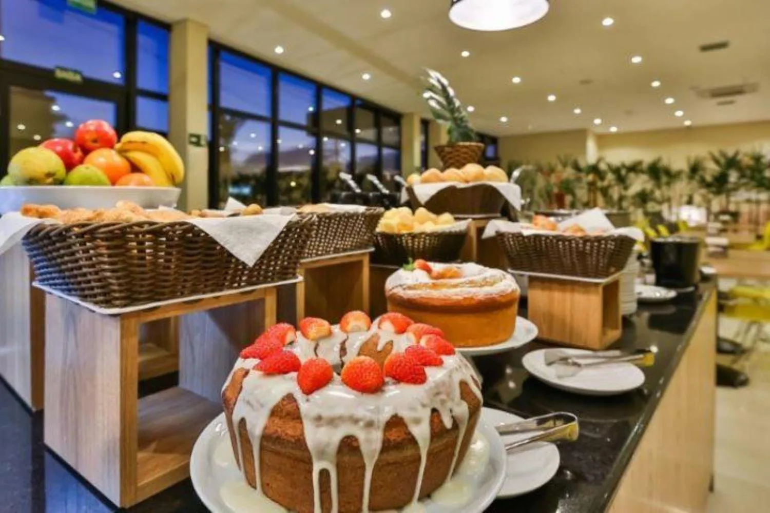 Buffet breakfast in Blue Tree Towers Jaguariúna