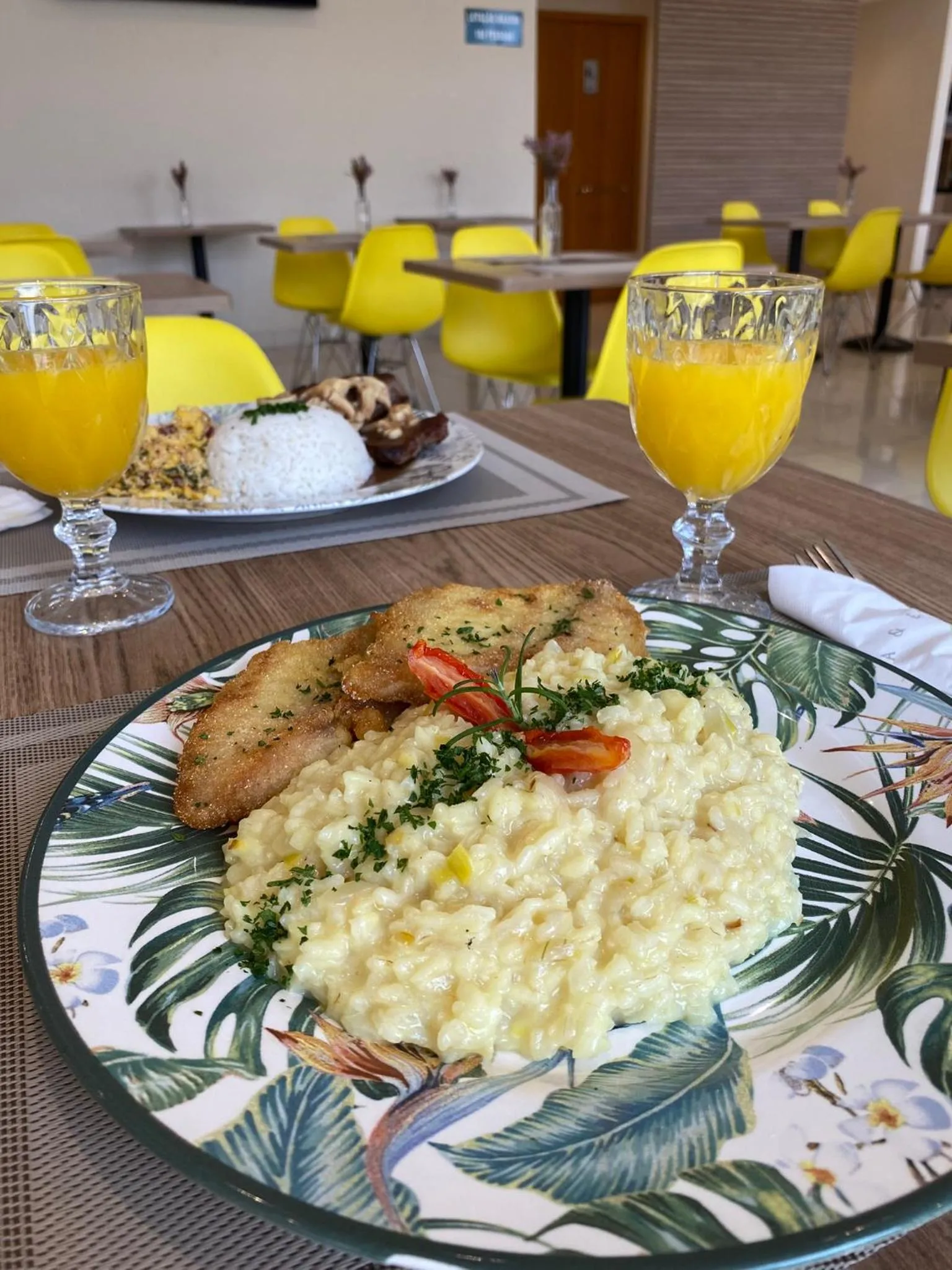 Food and drinks in Blue Tree Towers Jaguariúna