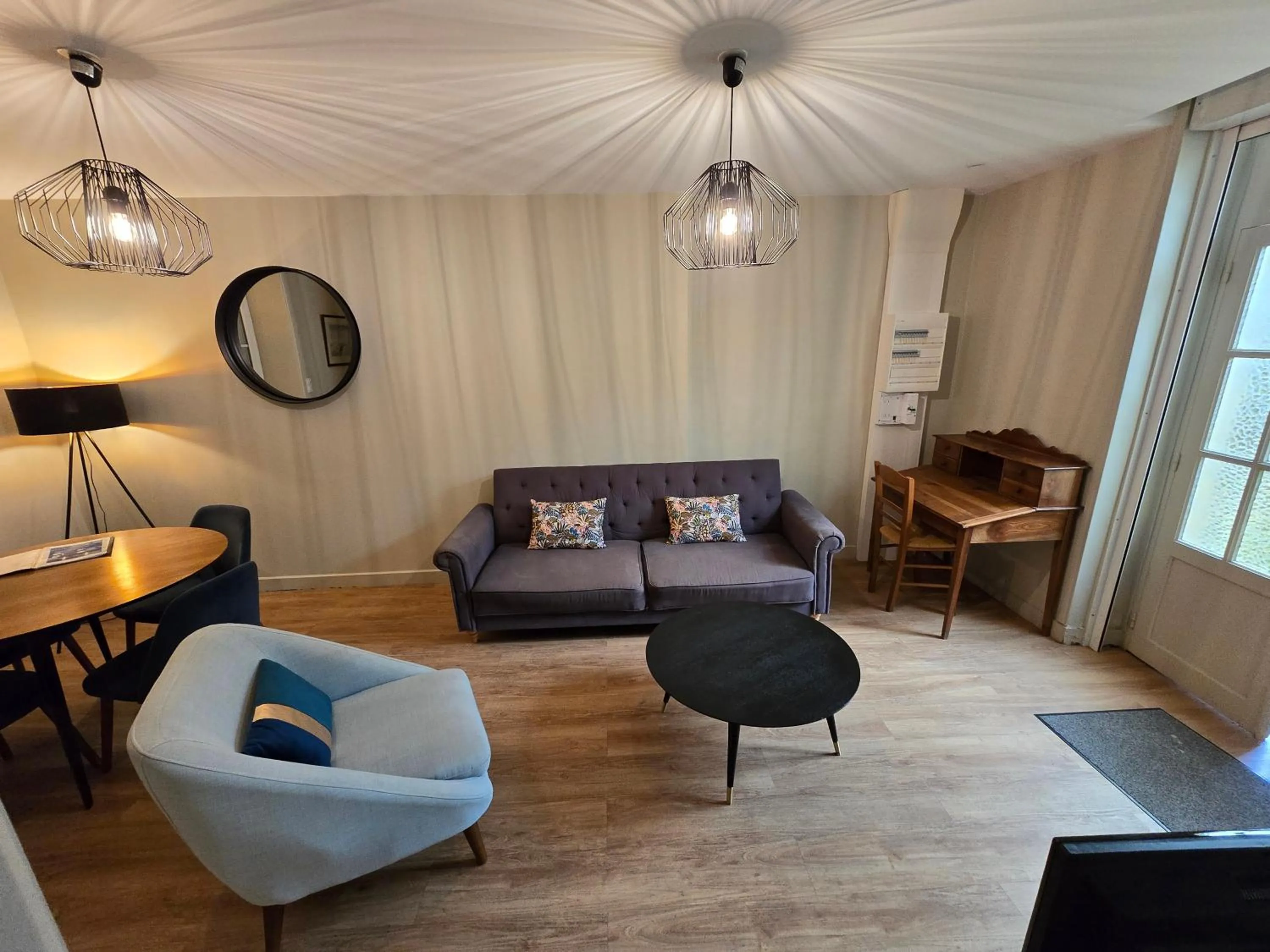 Living room in Au Loup Historic Apartments