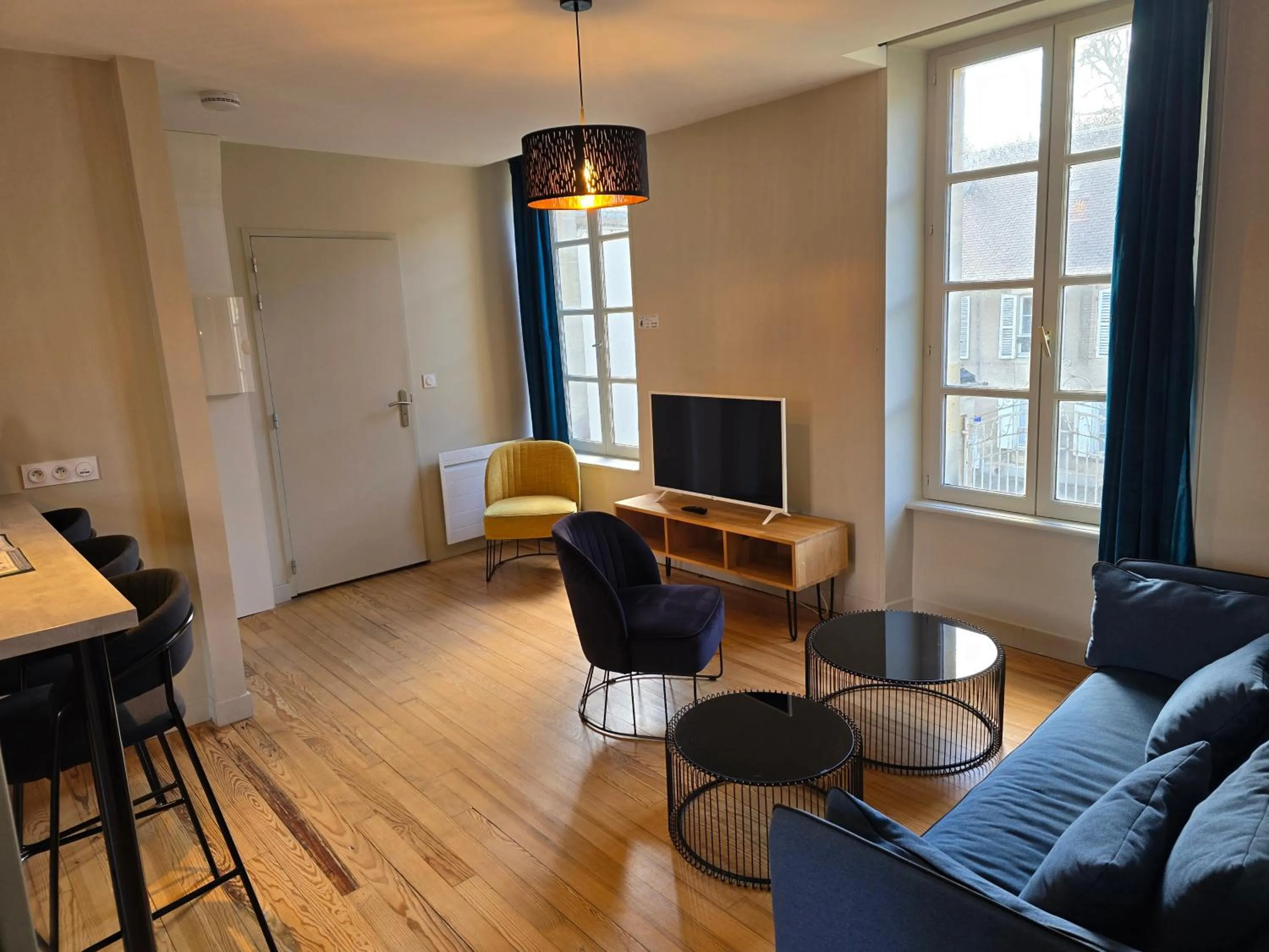 Living room in Au Loup Historic Apartments