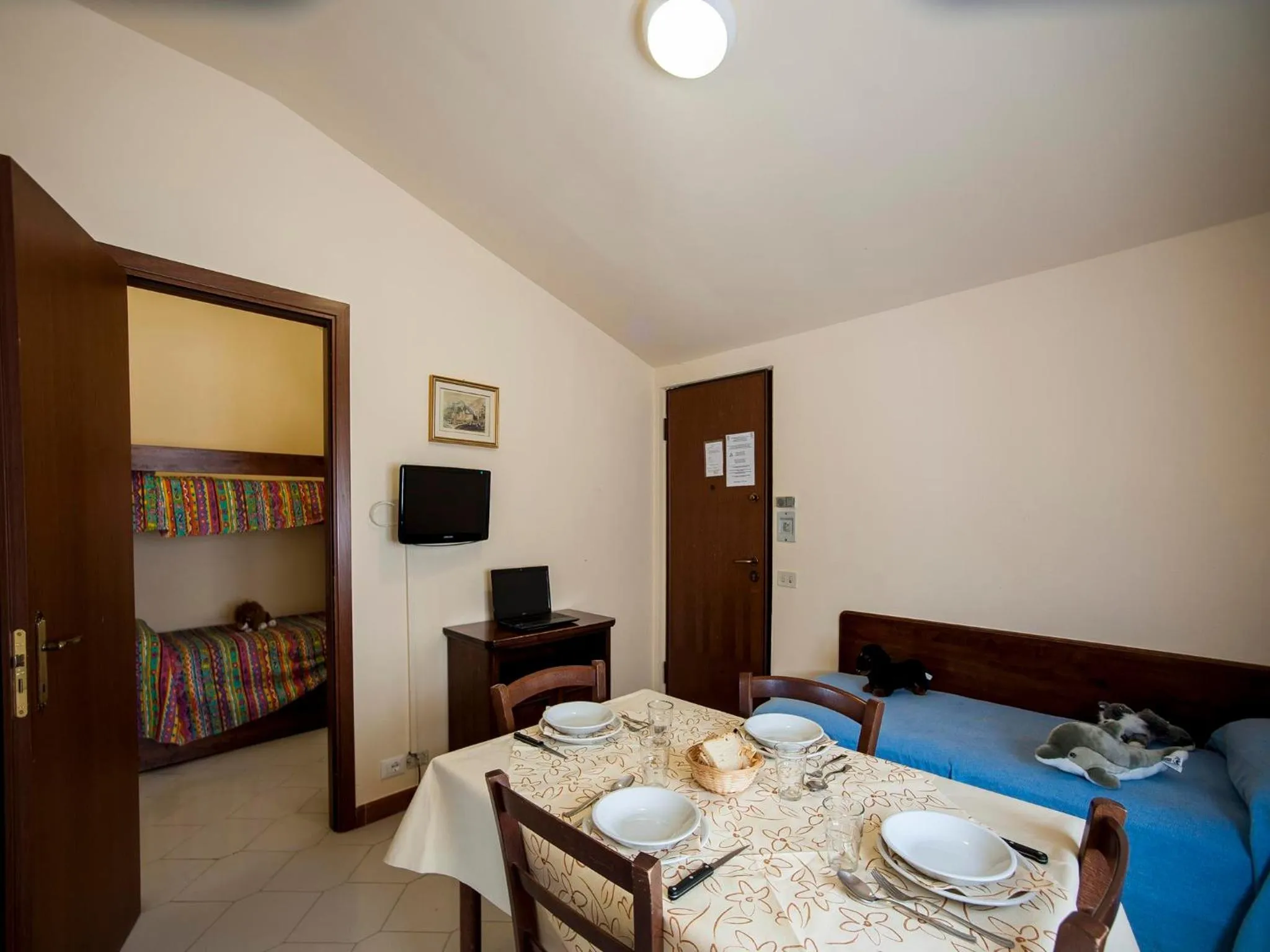 TV and multimedia, Bed in Camping Village Mugello Verde