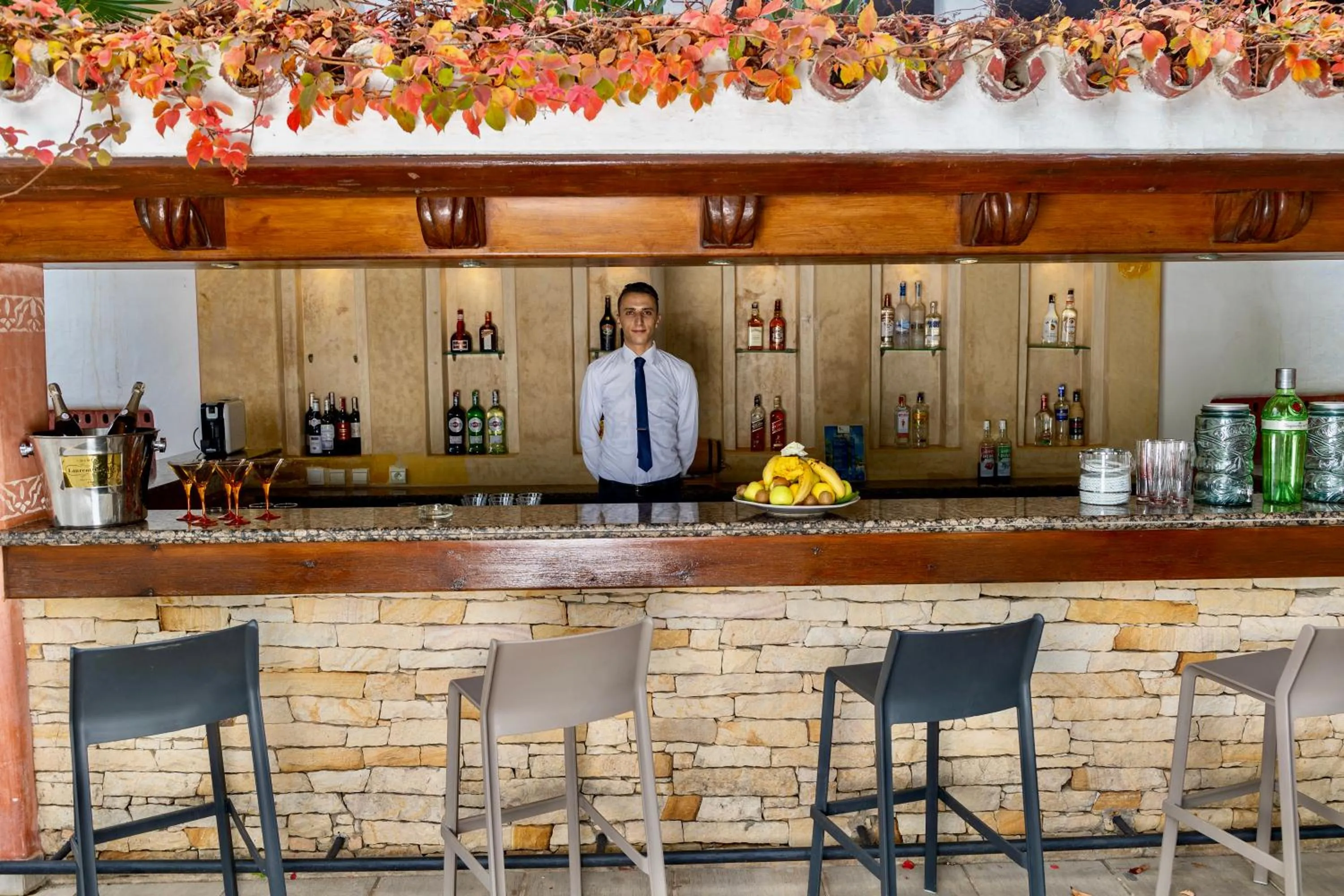 Restaurant/places to eat in Kabila Hotel & Spa