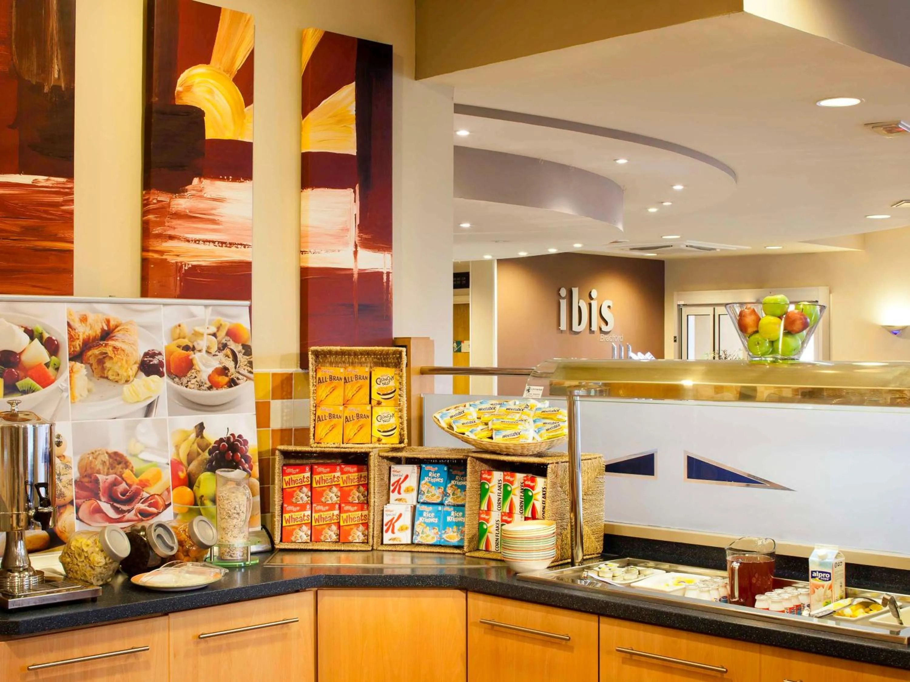 Breakfast in ibis Bradford Shipley